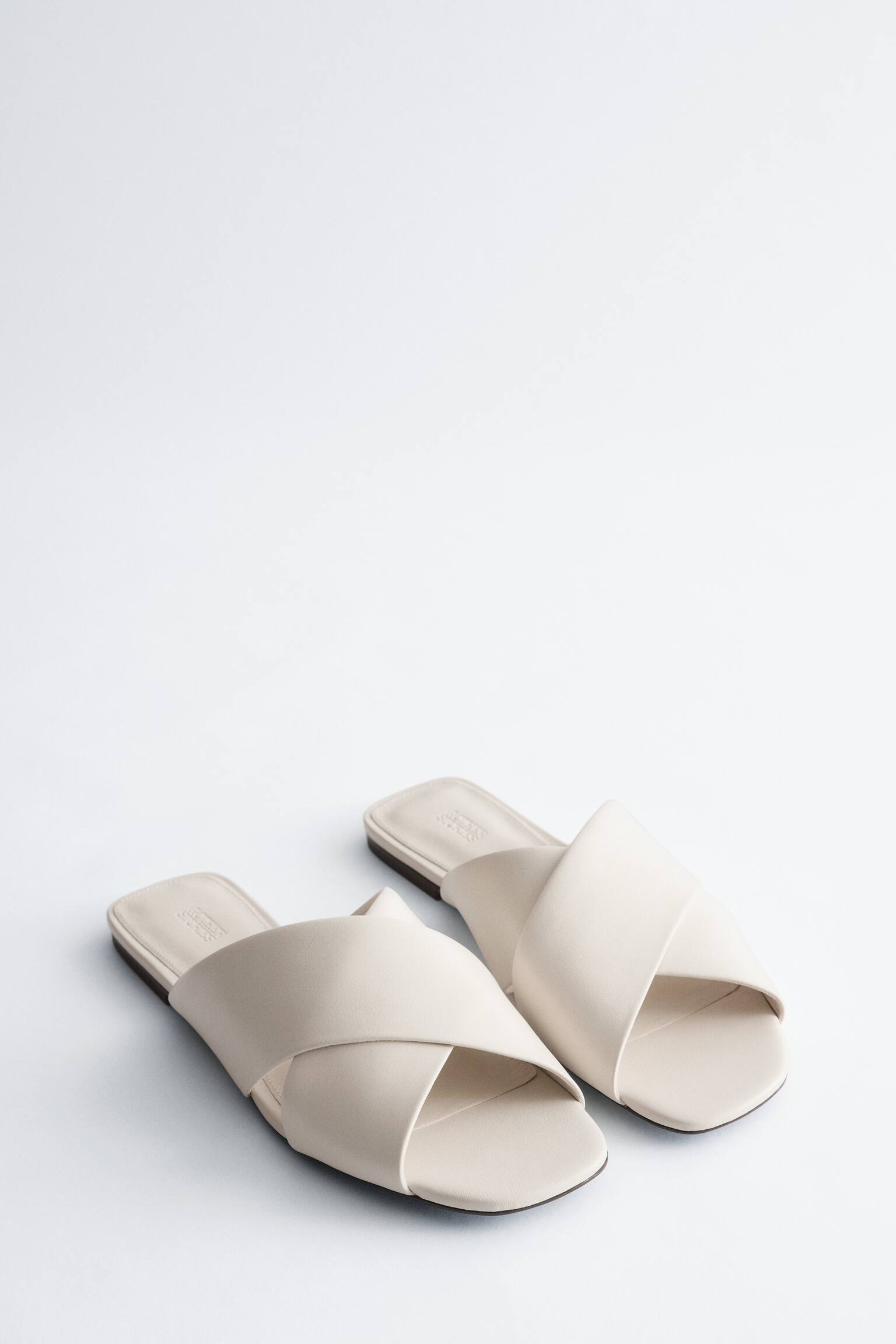 Crossover-sandaler - Crèmevit/Brun/Svart/Klarröd - 4