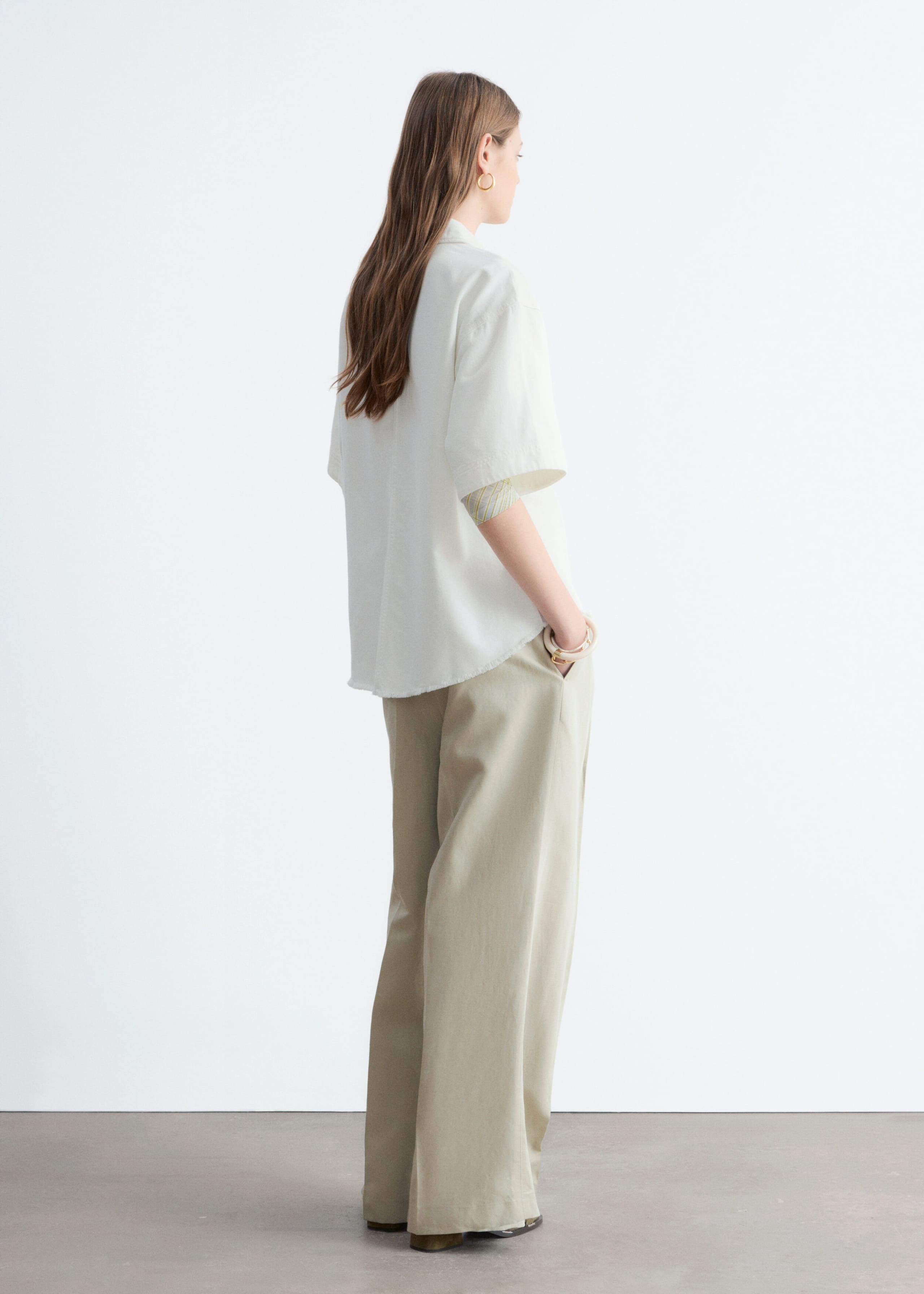 Relaxed Short-Sleeve Denim Shirt - White - Lookbook