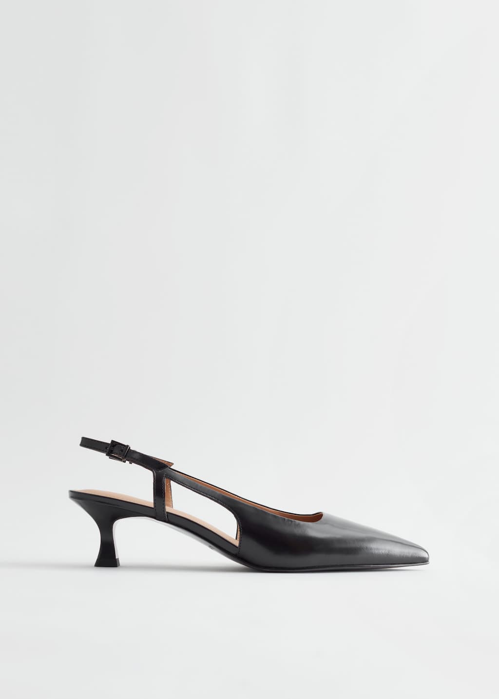 Escarpins en cuir à bride arrière