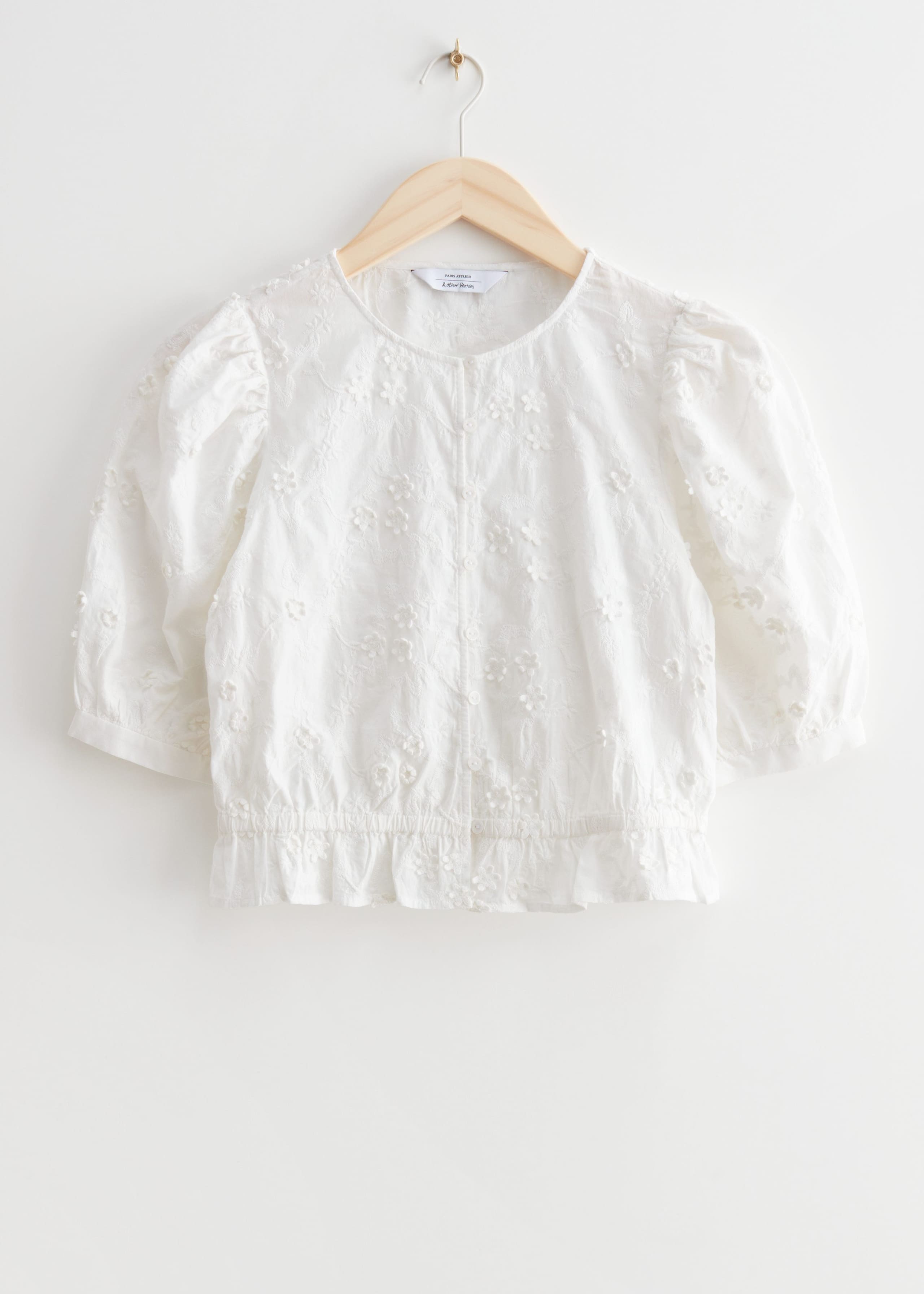 Puff Sleeve Blouse - Floral Print - Natura morta