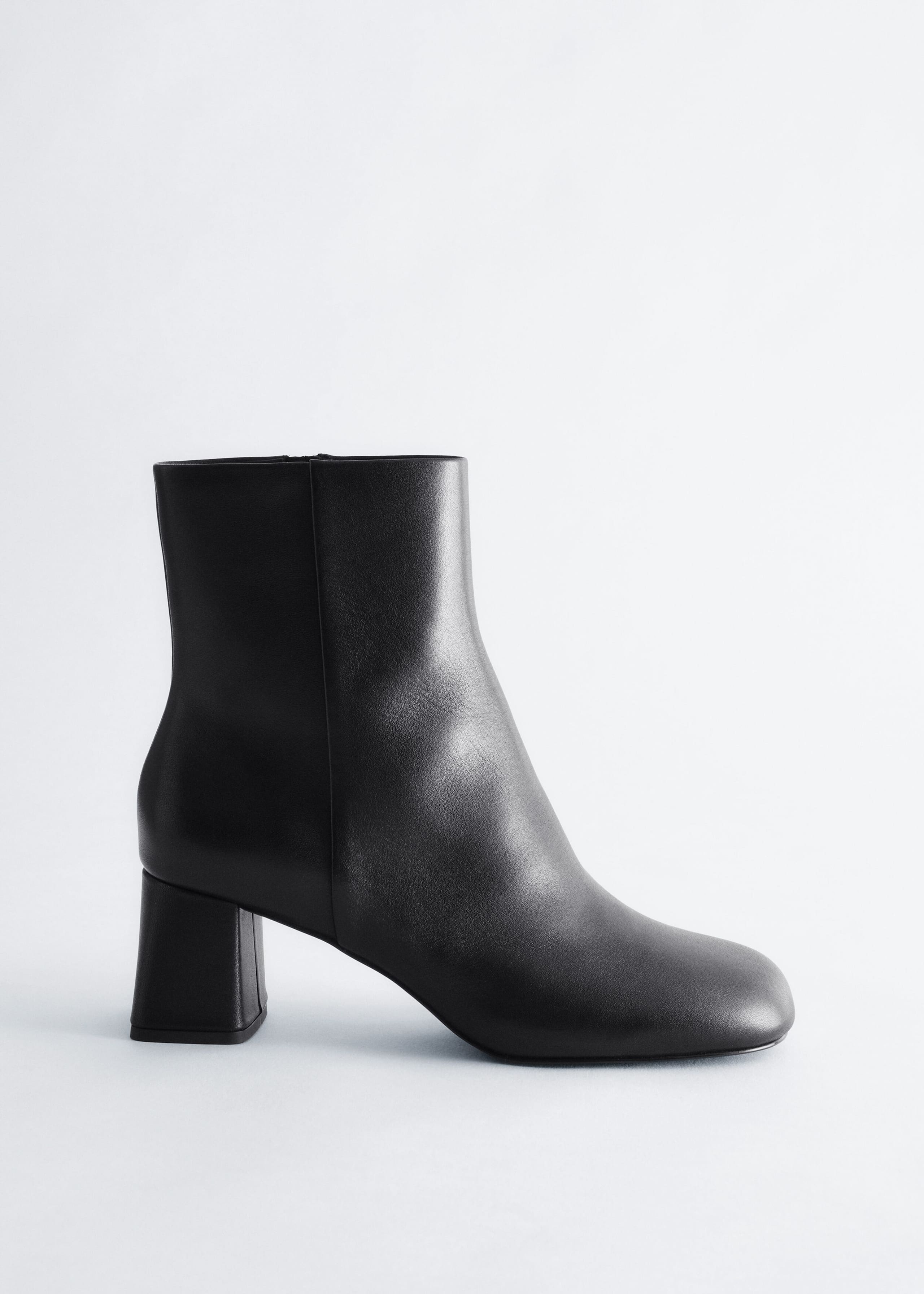 Leather Ankle Boots - Black - Still Life