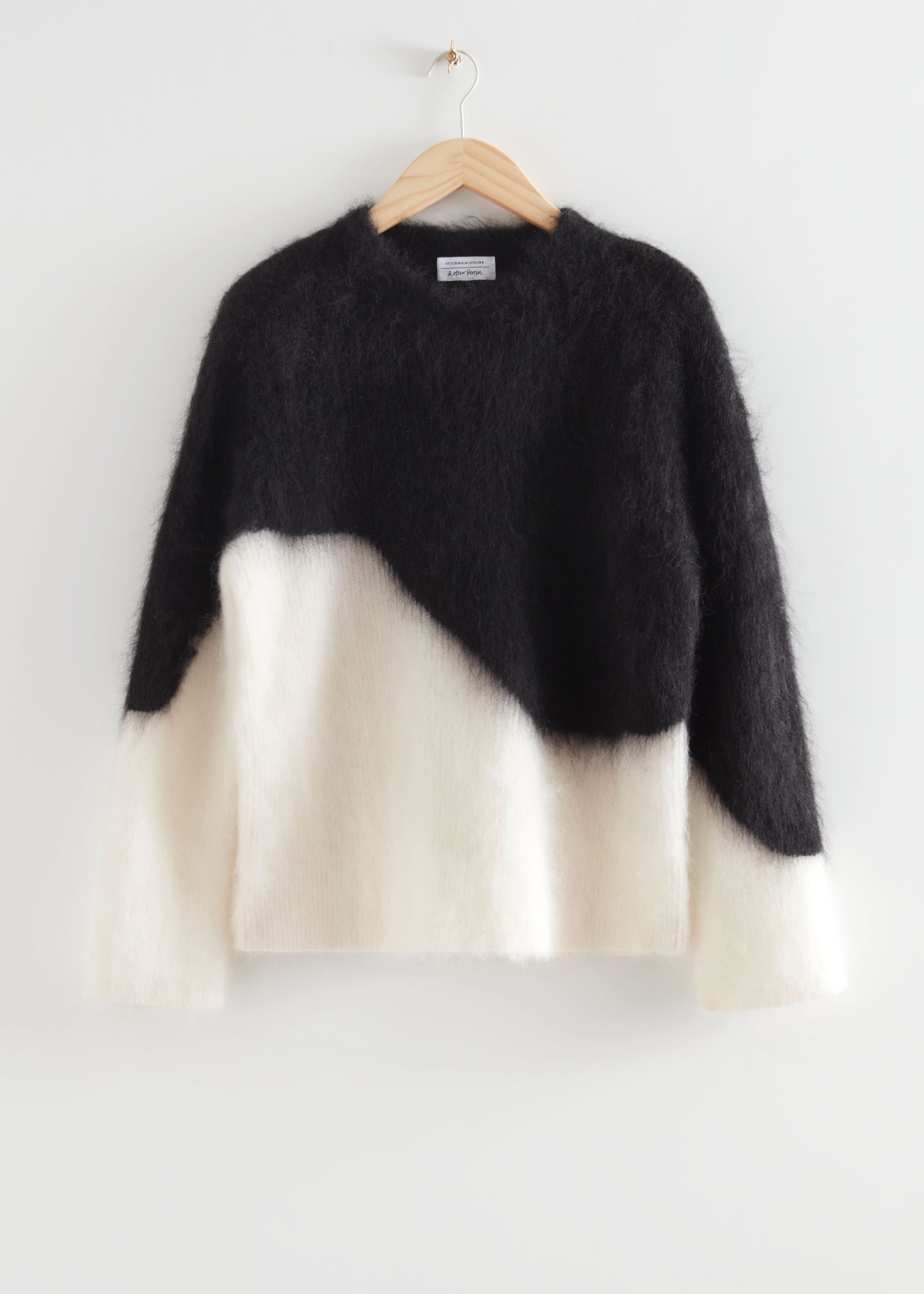Vis større bilde: Relaxed Fluffy Mohair Jumper - Black and White - DAME | H&M NO 1