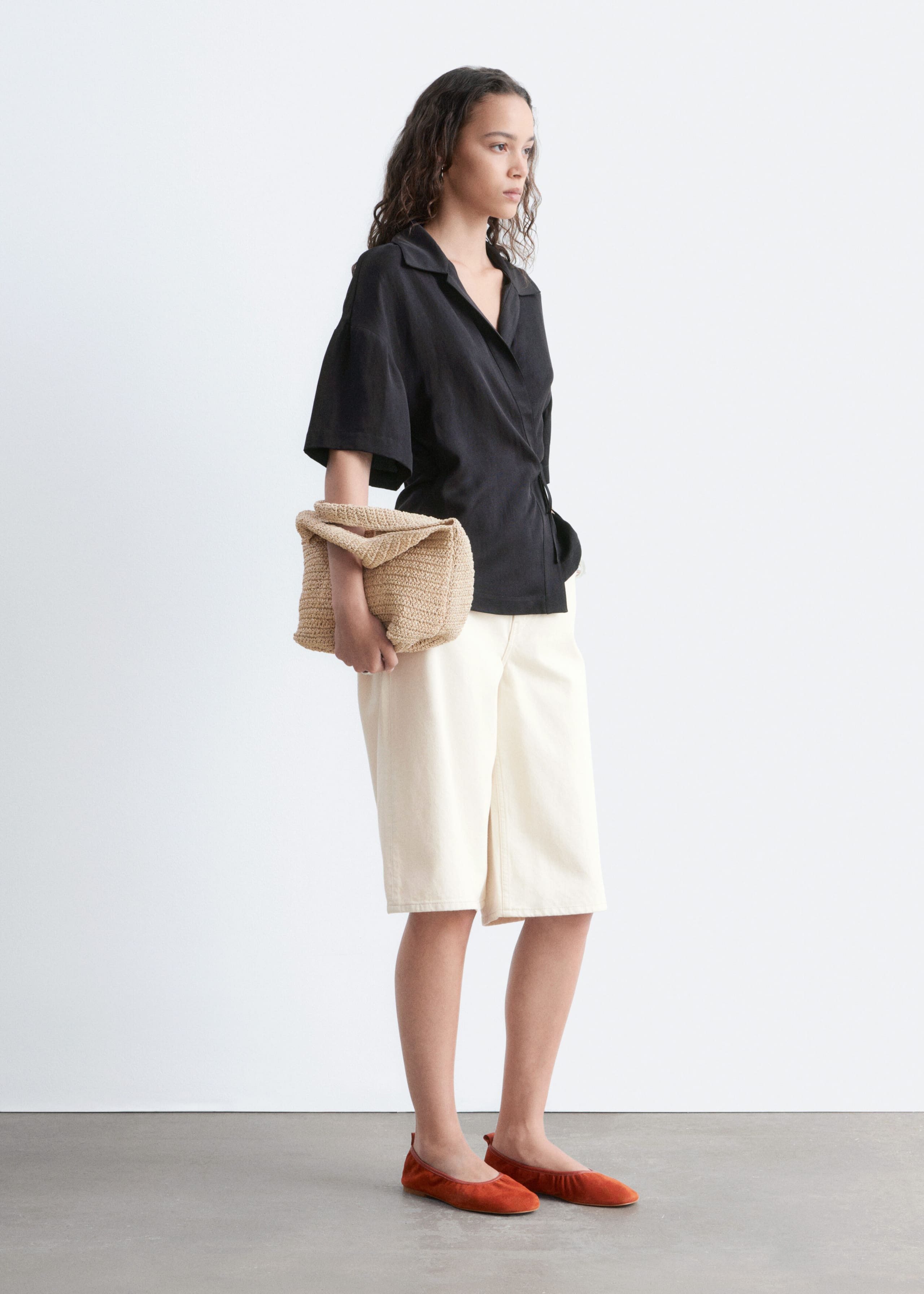 Wrap Short-Sleeve Shirt - Black - Lookbook