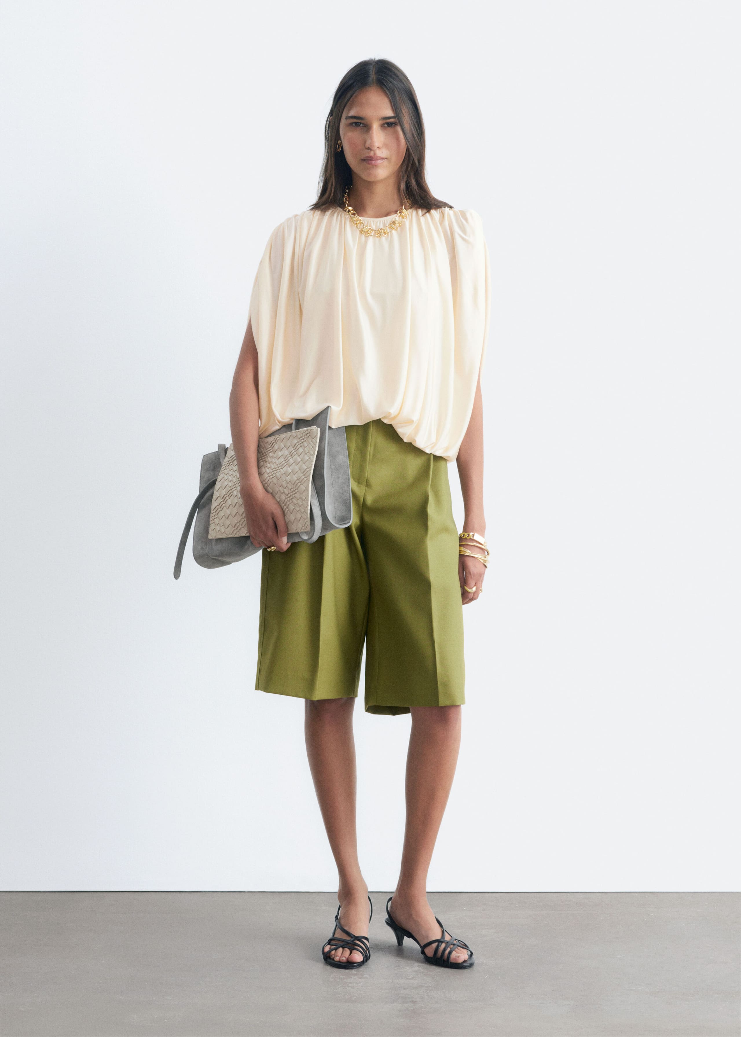 Pleated Bermuda Shorts - Green - Lookbook