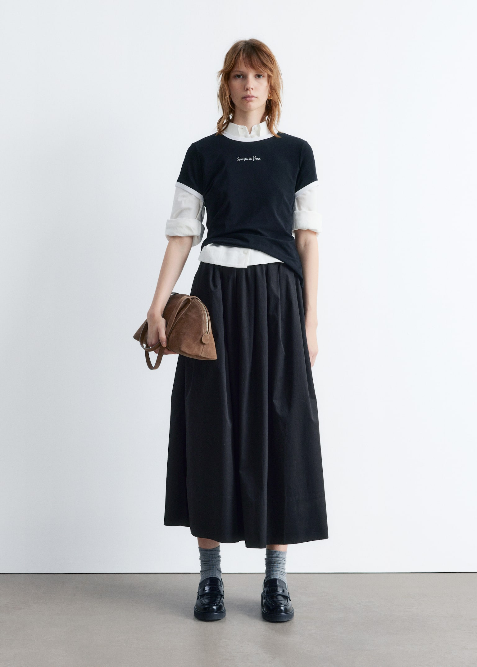Camiseta bordada - Negro/Rayas beige/negras - 6