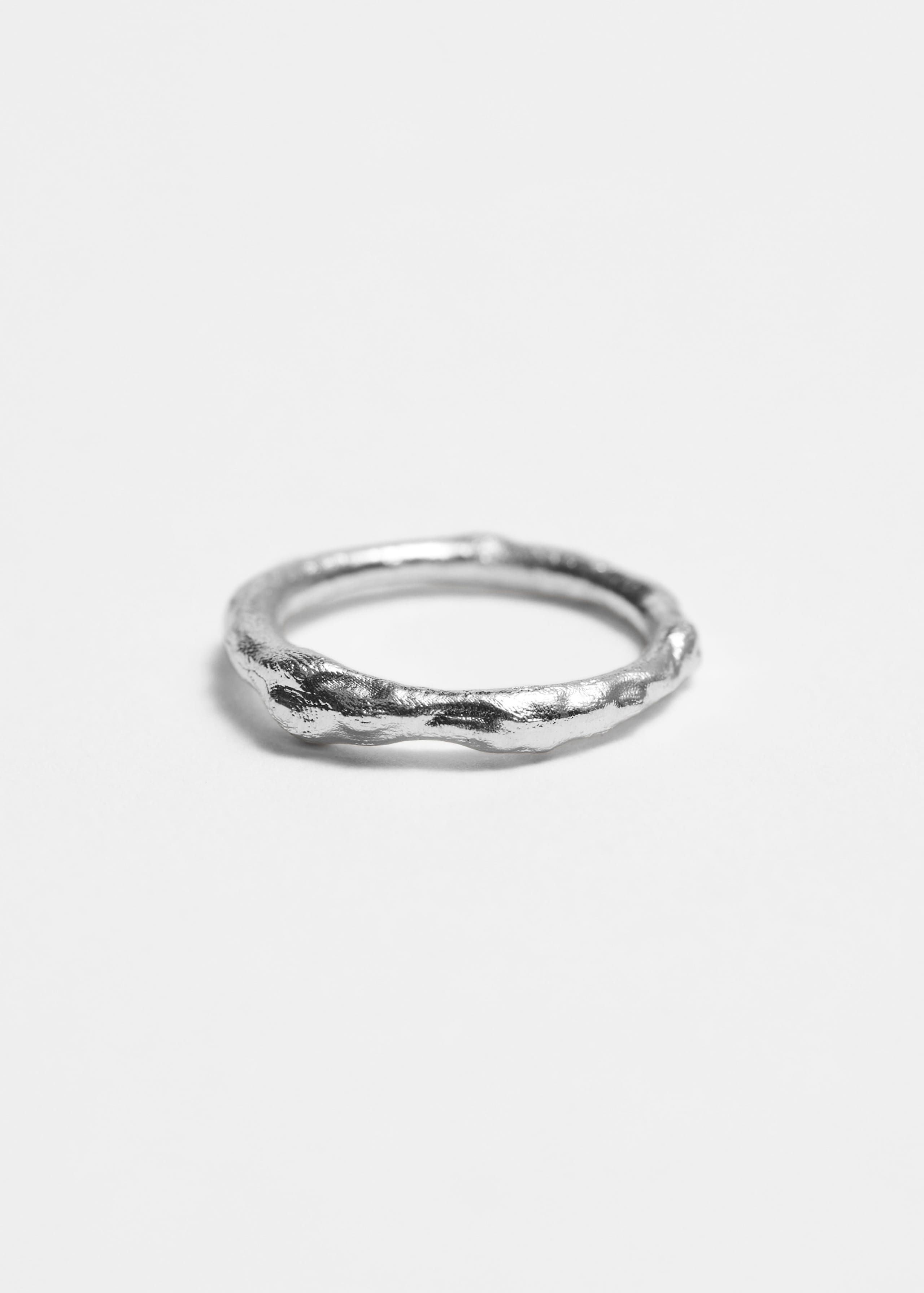 Hammared Ring - Silver - Stillleben