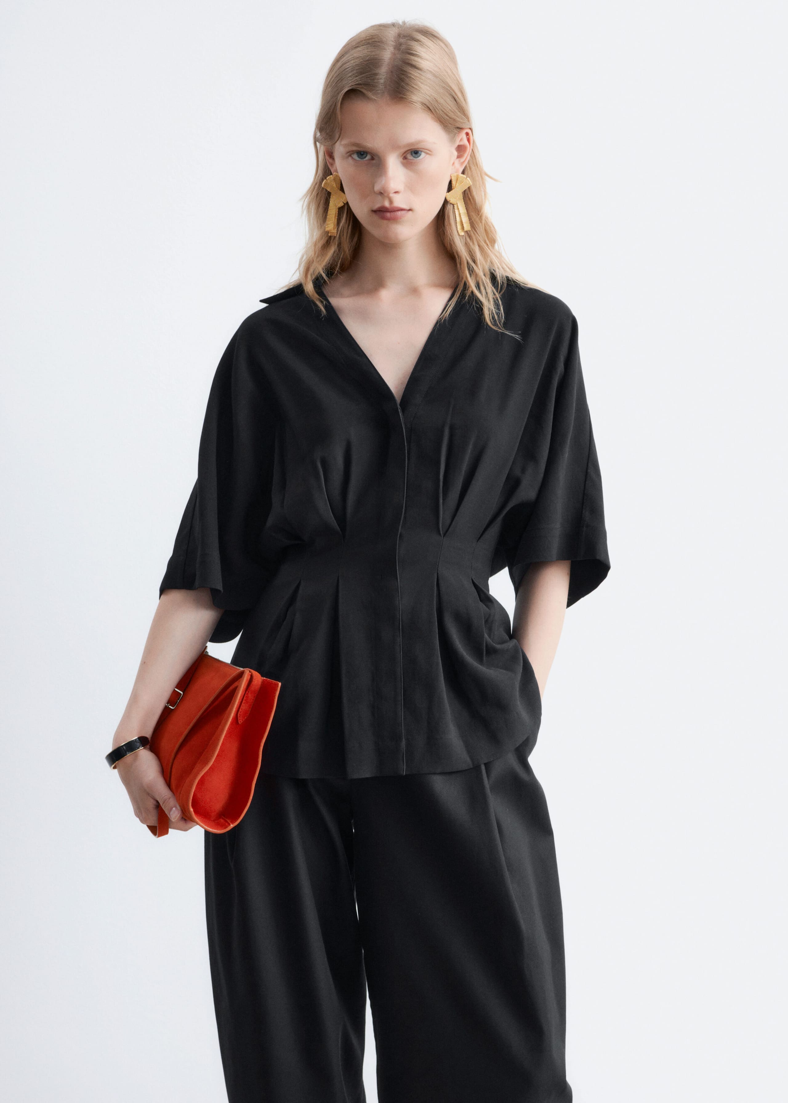 Hemd mit plissierter Taille - Schwarz - Lookbook