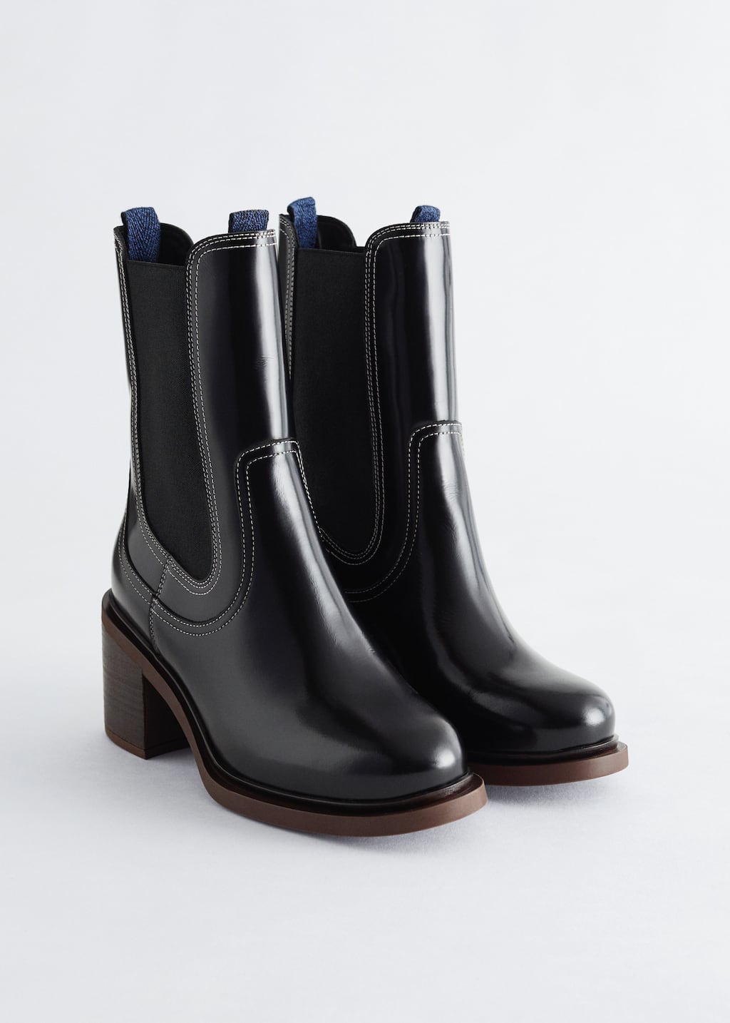 Image of Högklackade chelseaboots i läder