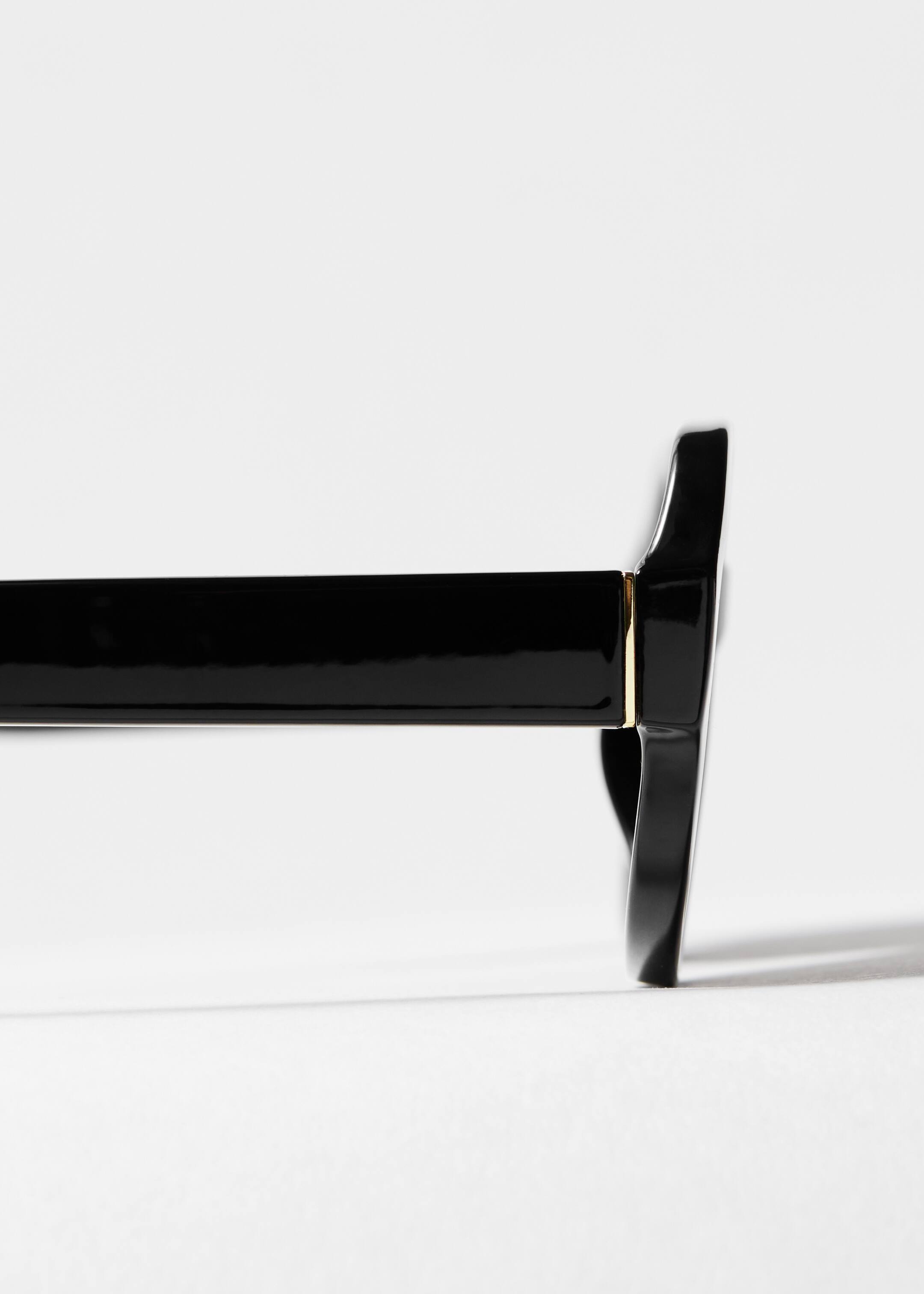 Agrandir l'image: Lunettes de soleil à monture ronde audacieuse - Noir - FEMME | H&M FR 4