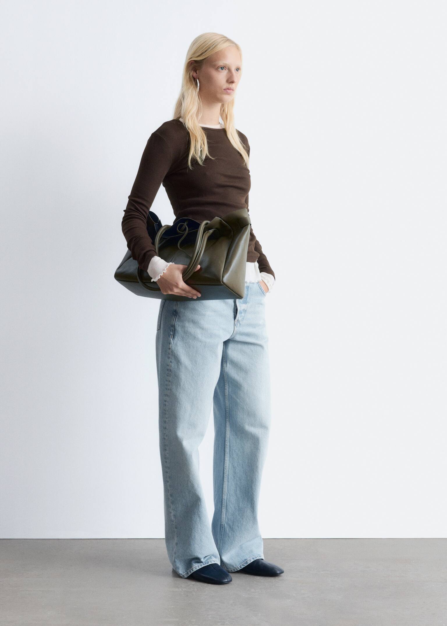 Ribbed Long-Sleeve Top - Dark Brown/White/Black/Light Grey - 3