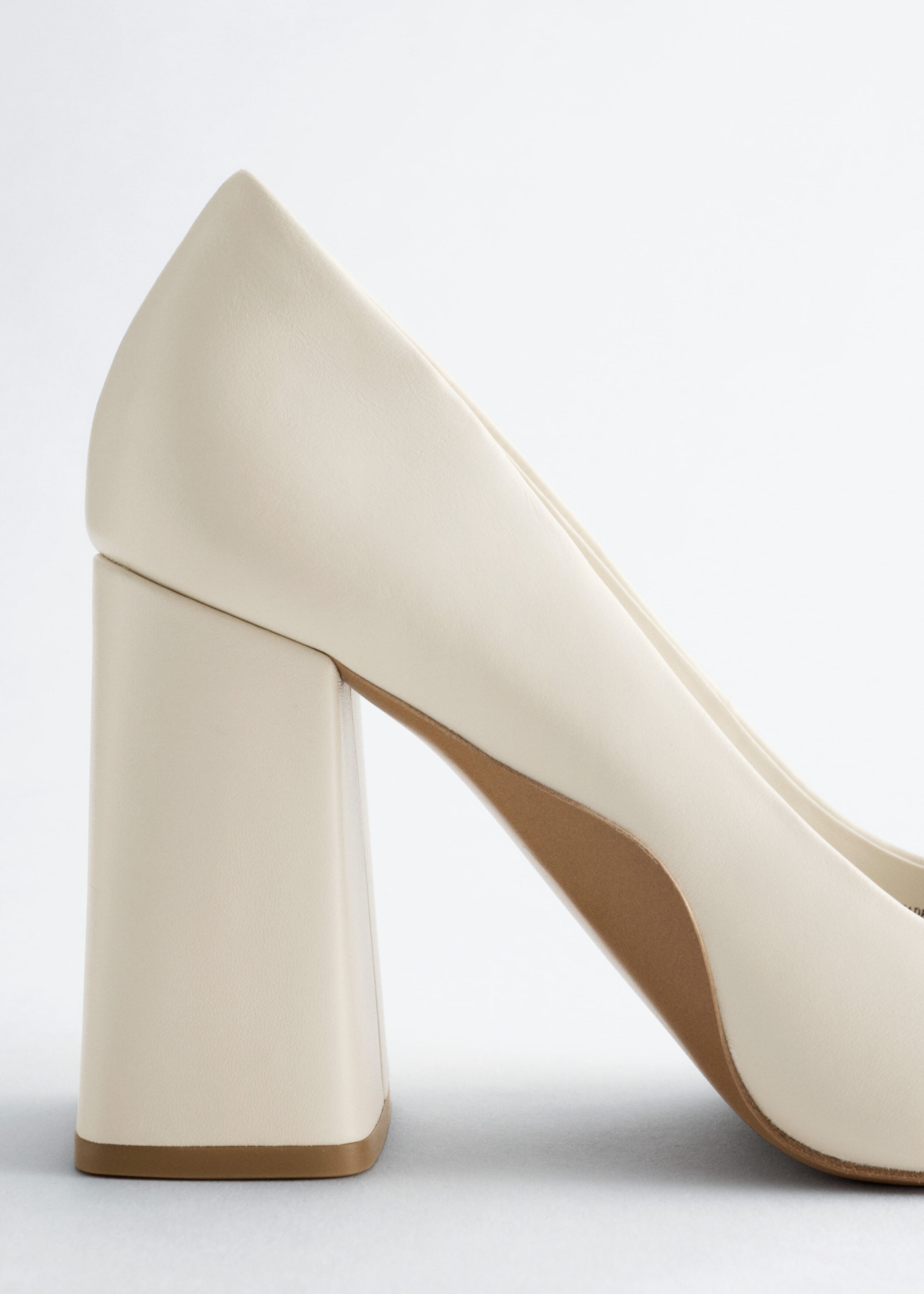Suède pumps met blokhak - Kakigroen - Stilleven