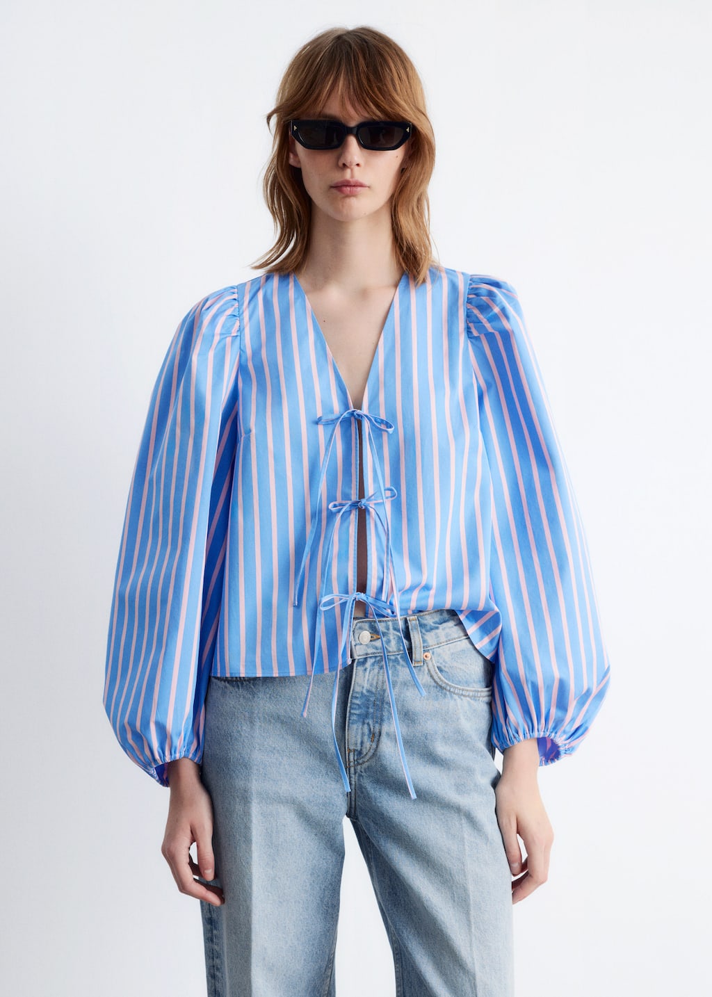 Image of Blusa annodata sul davanti