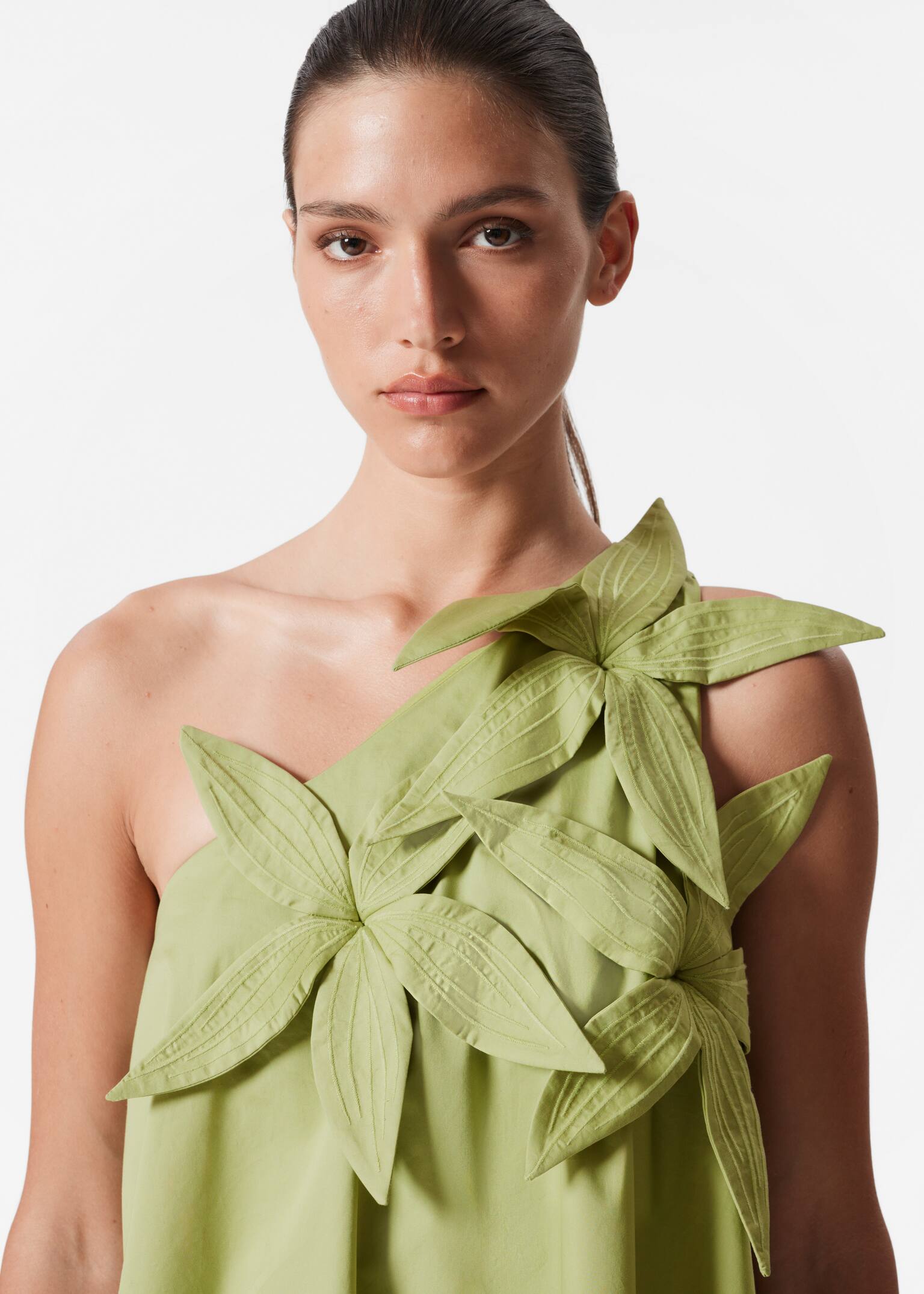 Robe courte asymétrique - Vert sauge - 5