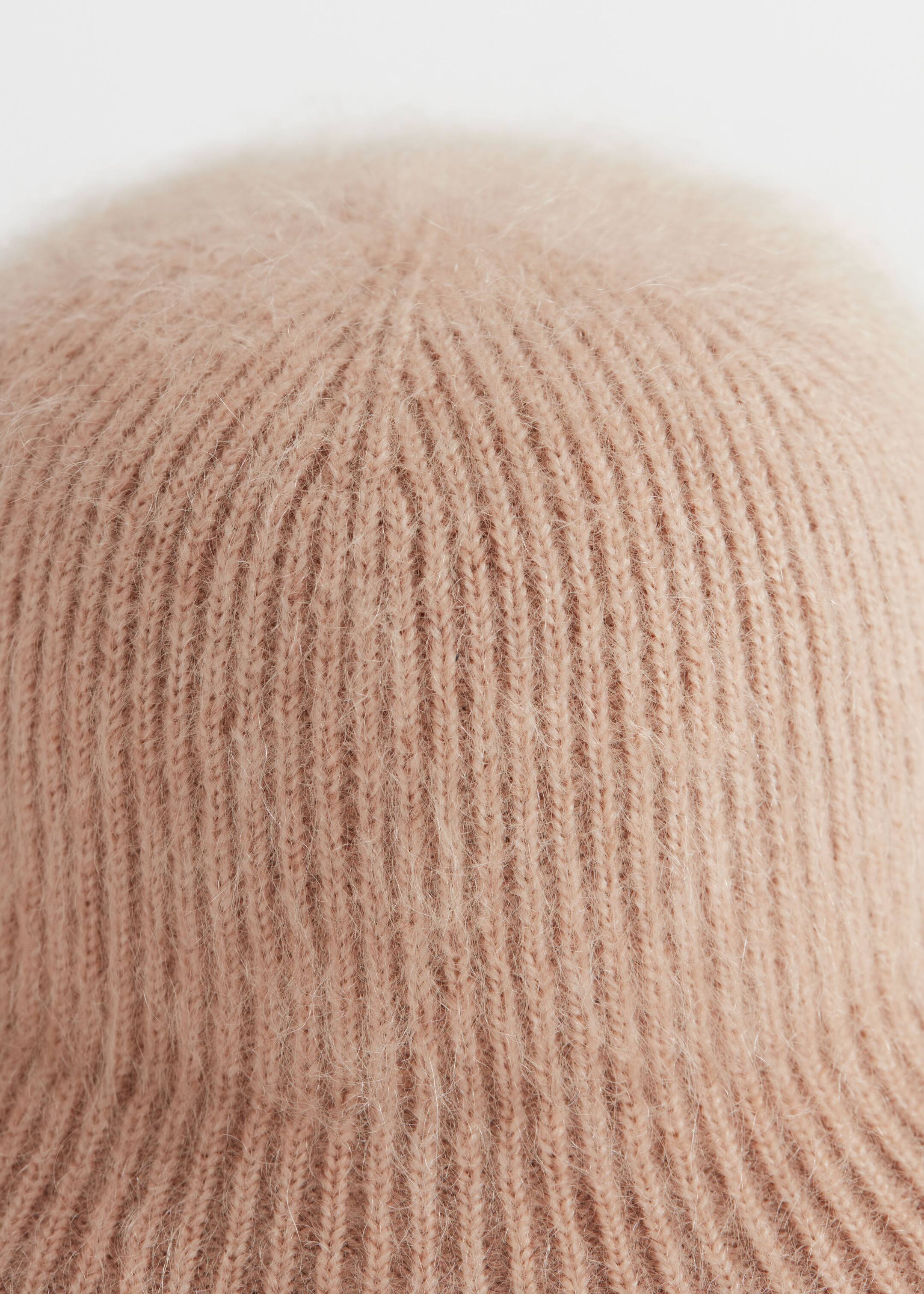 Zobacz większy obraz: Fuzzy Bucket Hat - Beige - ONA | H&M PL 2