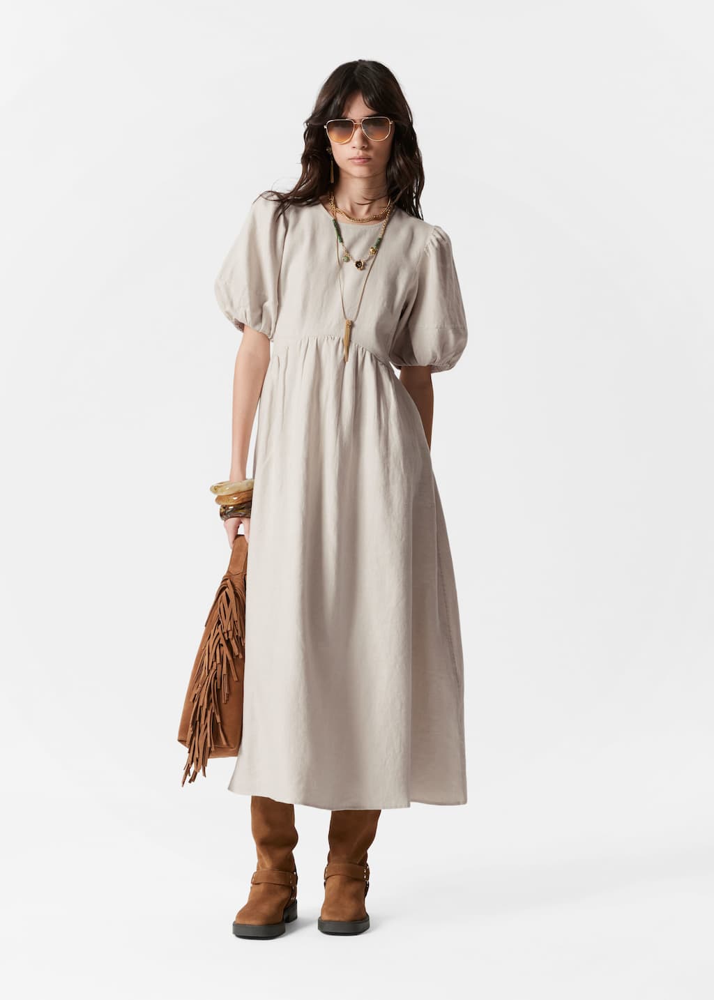 Vestido midi con mangas abullonadas - Negro - Lookbook