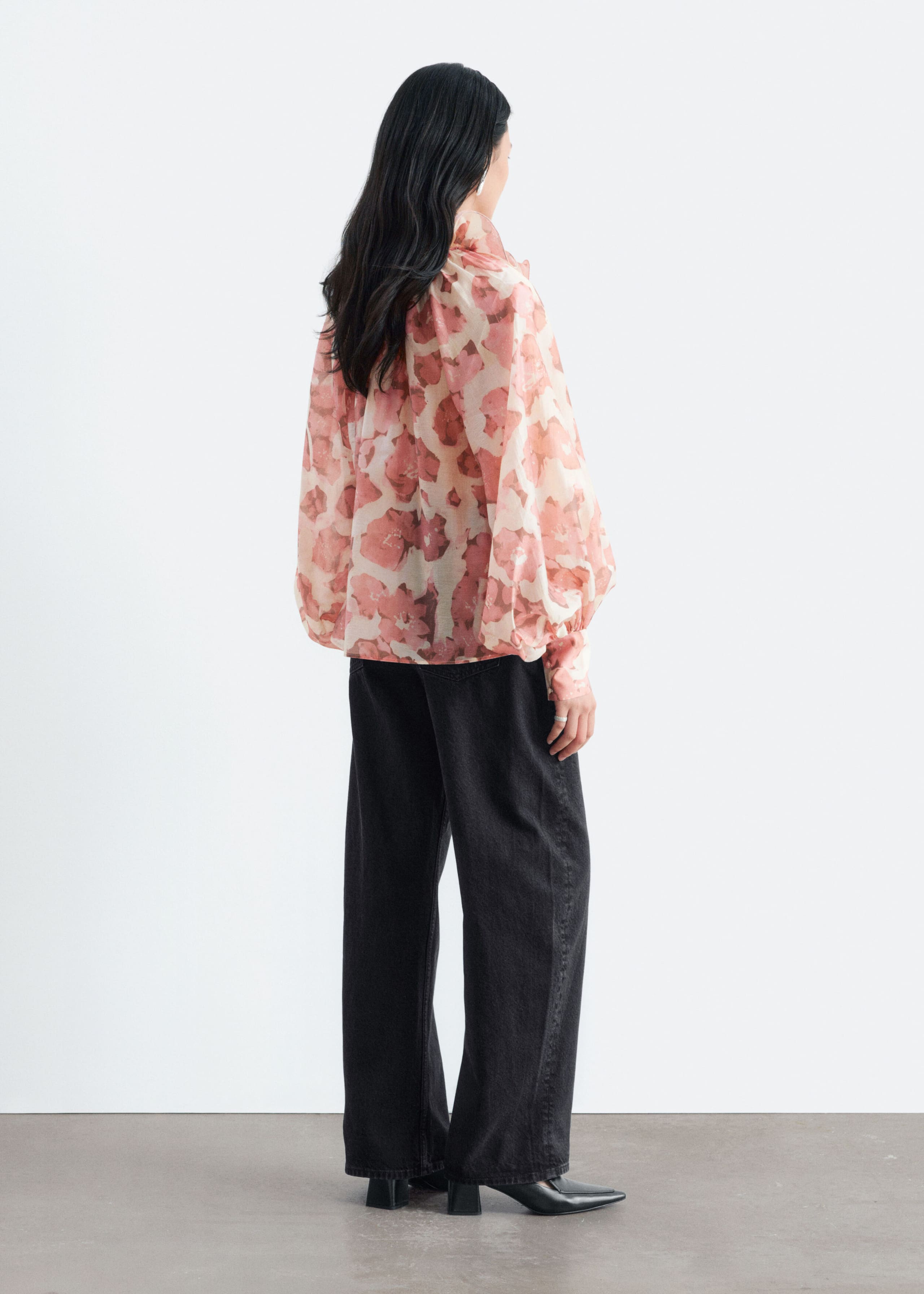Ruffle Neck Voluminous Blouse - Pink/Florals - Lookbook