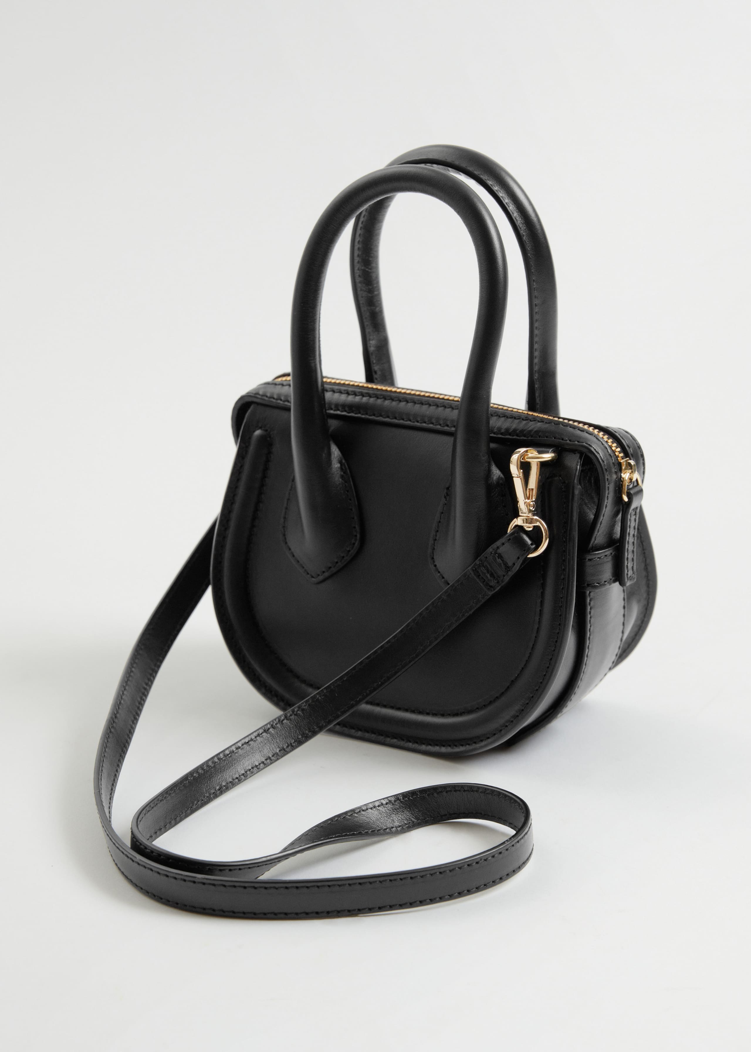 SmallTopHandleLeatherBag - Gold - Natura morta