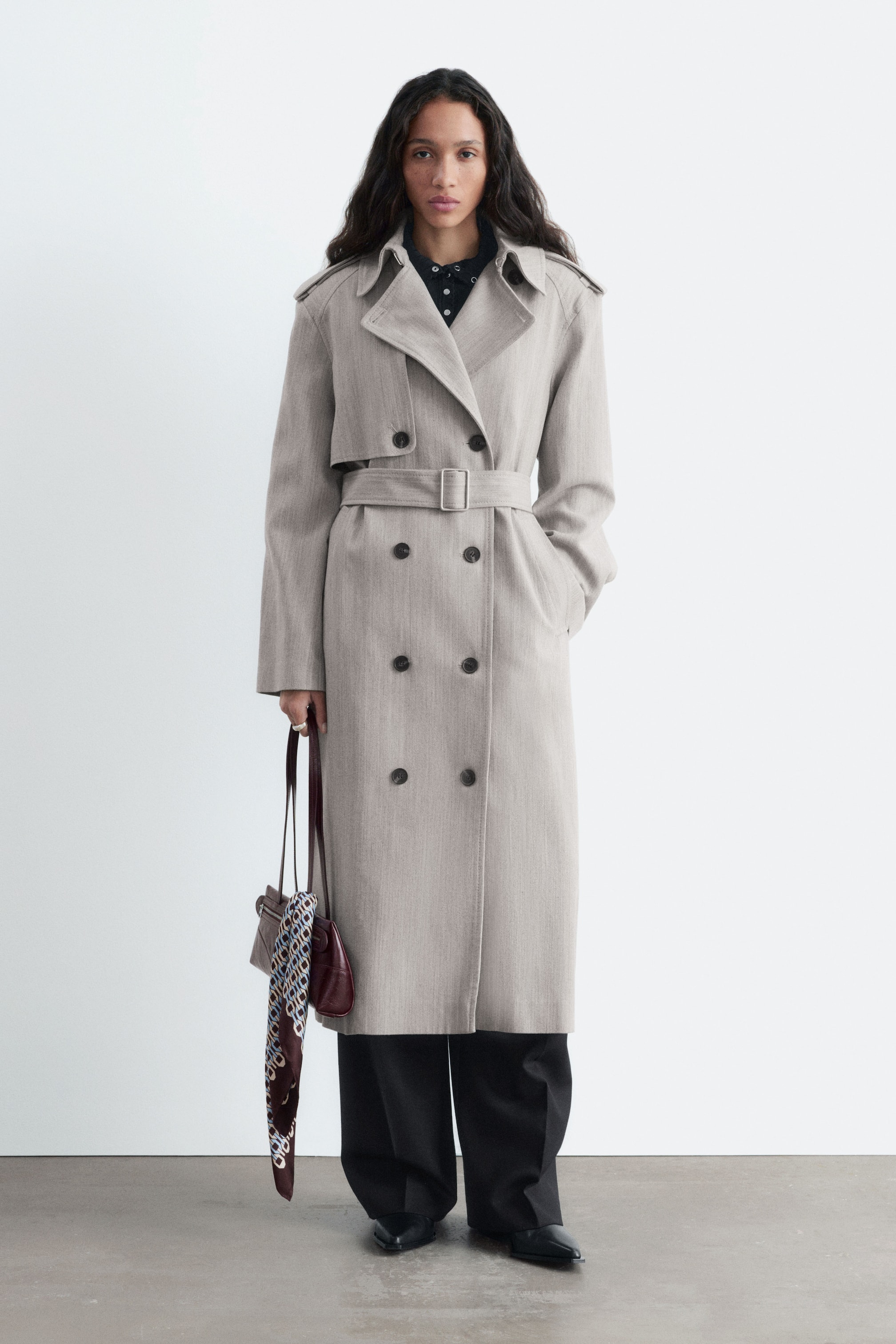 Größeres Bild anzeigen: Trenchcoat aus Wolle und Baumwolle mit Bindegürtel - Grau - Ladies | H&M AT 1