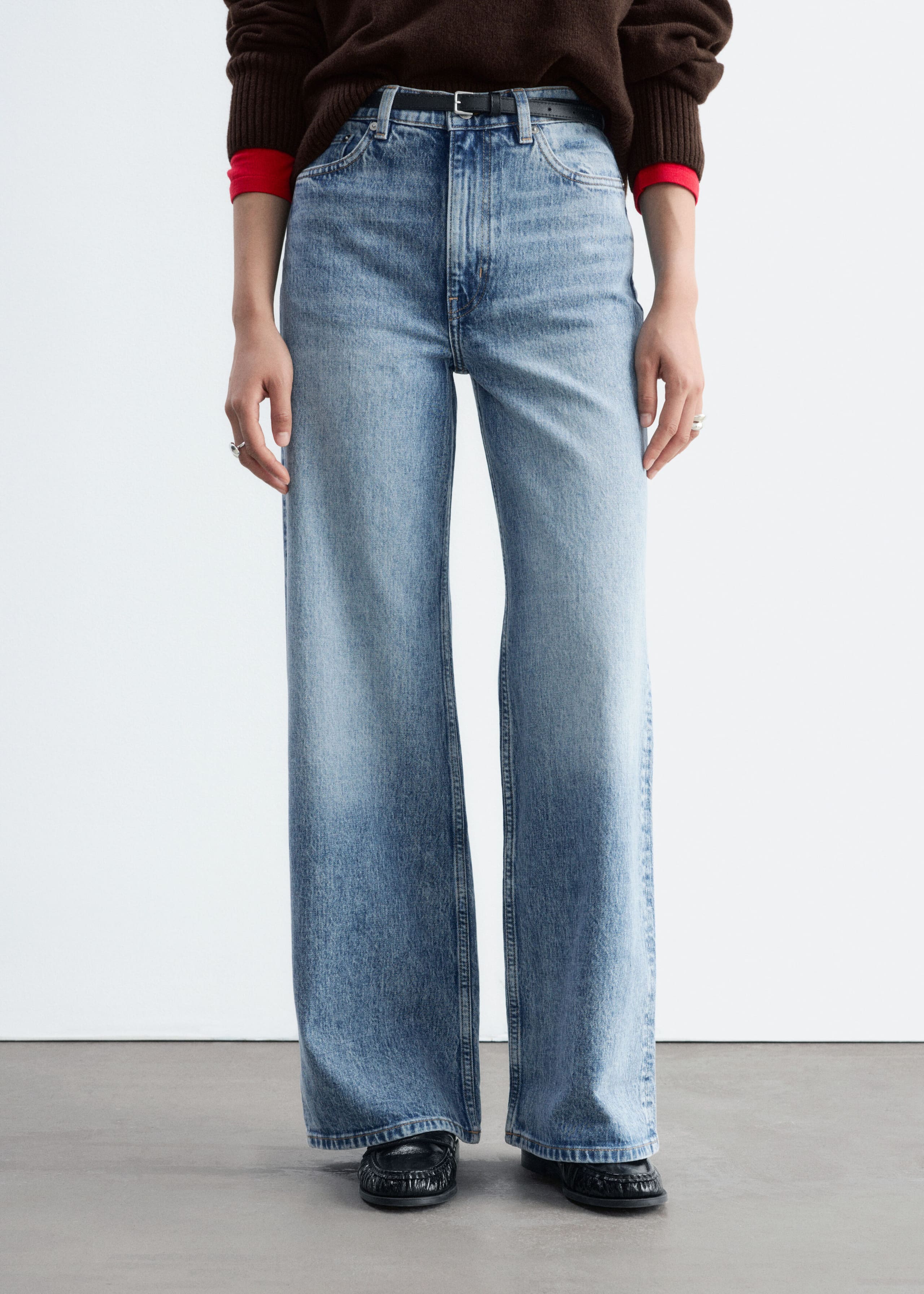 Wide-Leg Jeans - Light blue - Lookbook