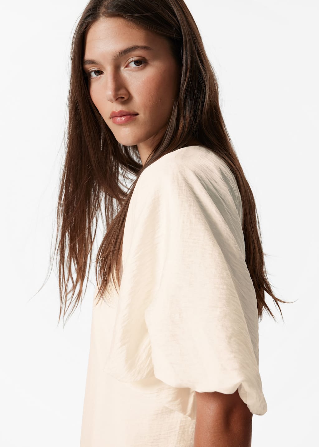 Minivestido con mangas abullonadas - Rosa claro - Lookbook