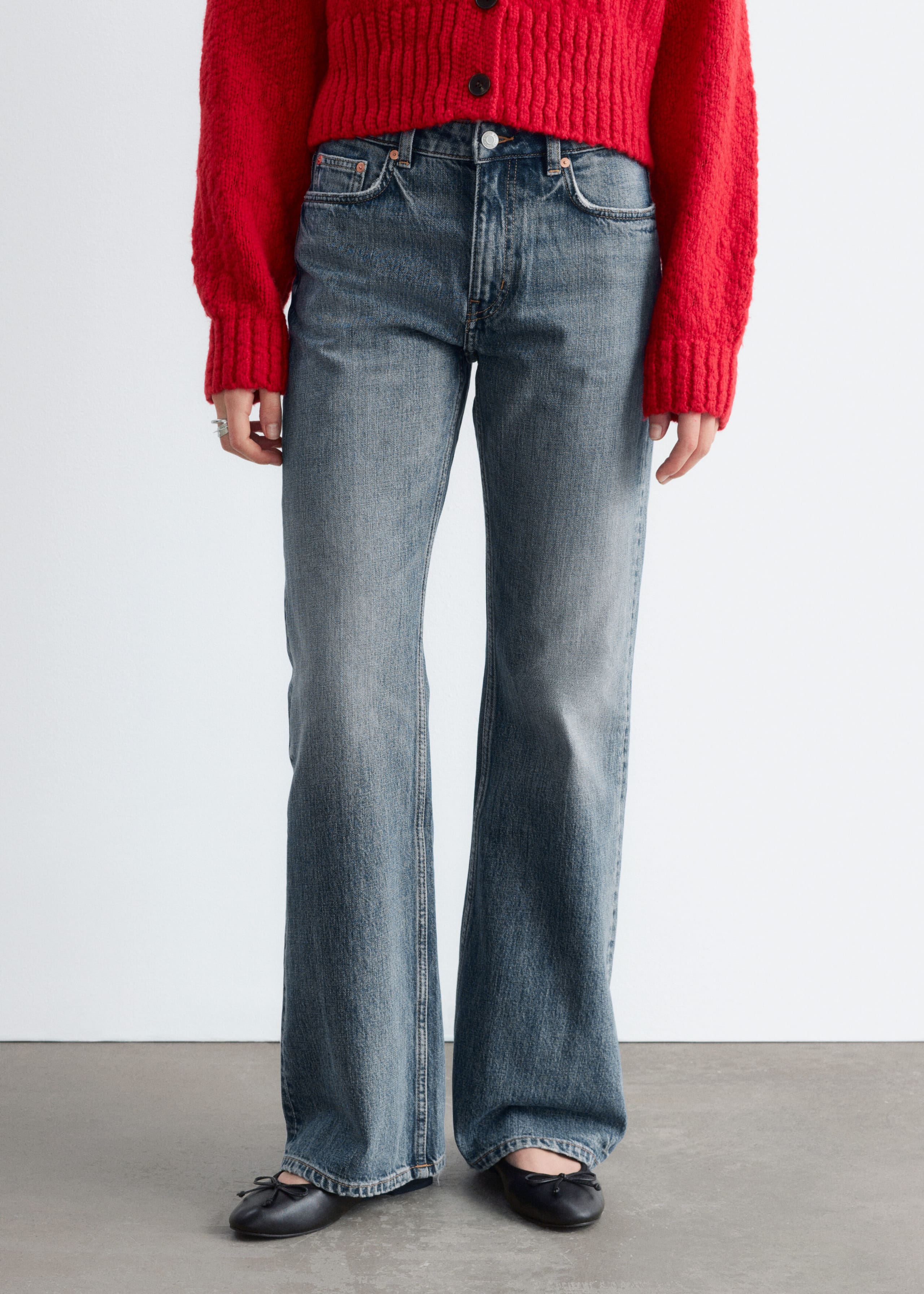 Mid-Waist Bootcut Jeans - Retro Blue - Lookbook