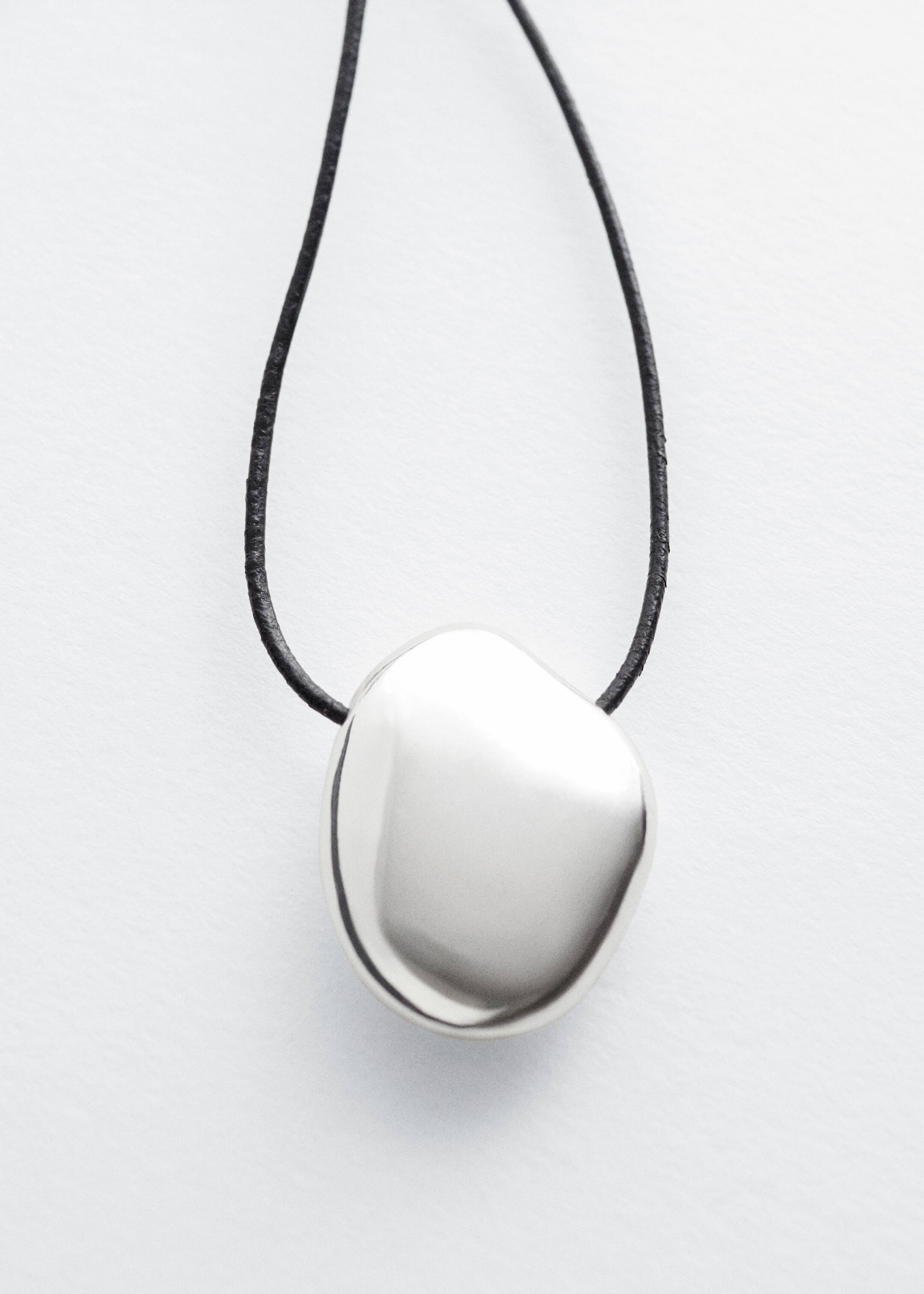 Grotere afbeelding bekijken: Koordketting met gemodelleerde hanger - Zilver - DAMES | H&M NL 2