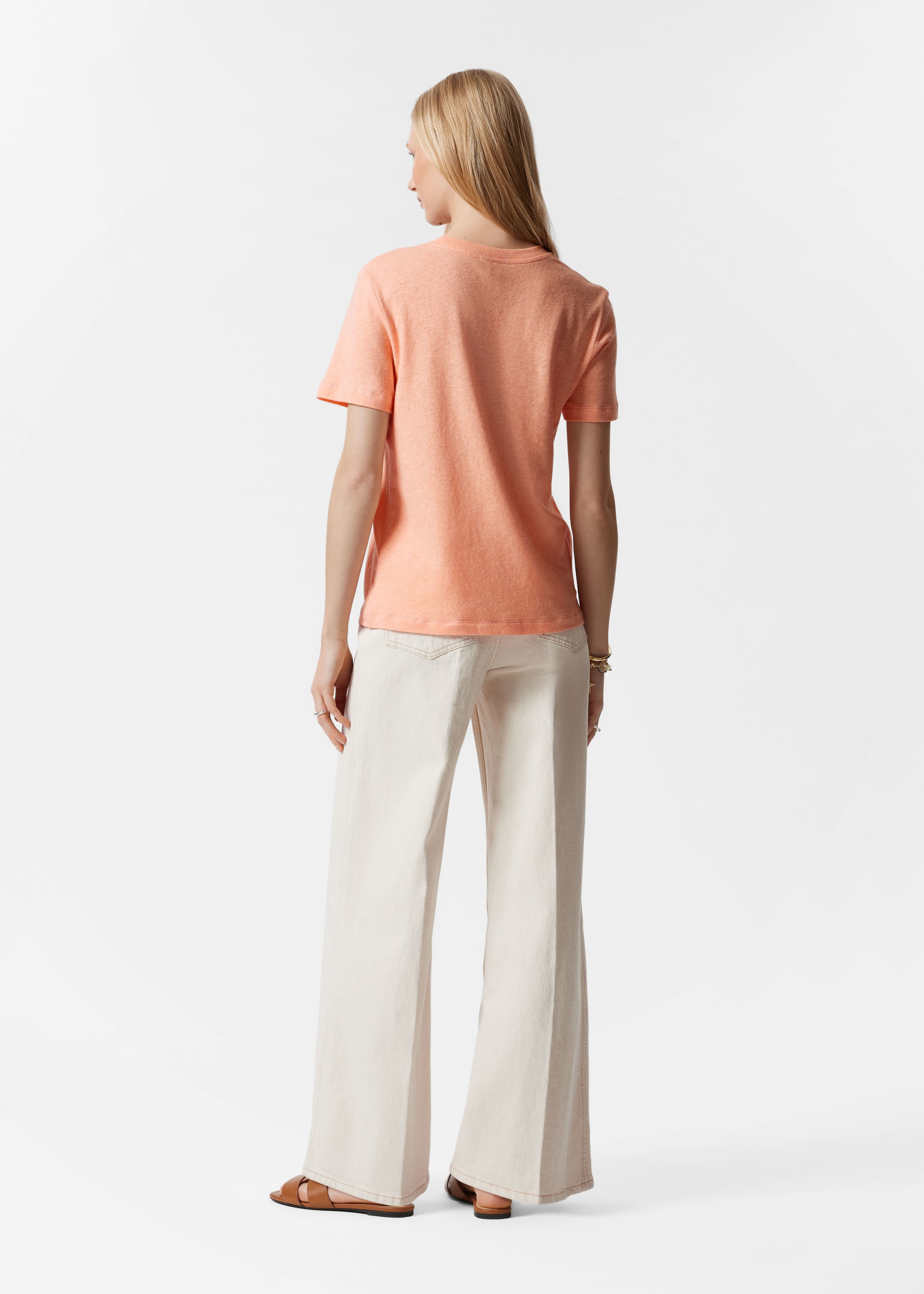 Visa större bild: T-shirt i linneblandning - Persika - DAM | H&M SE 3