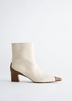White/Cognac