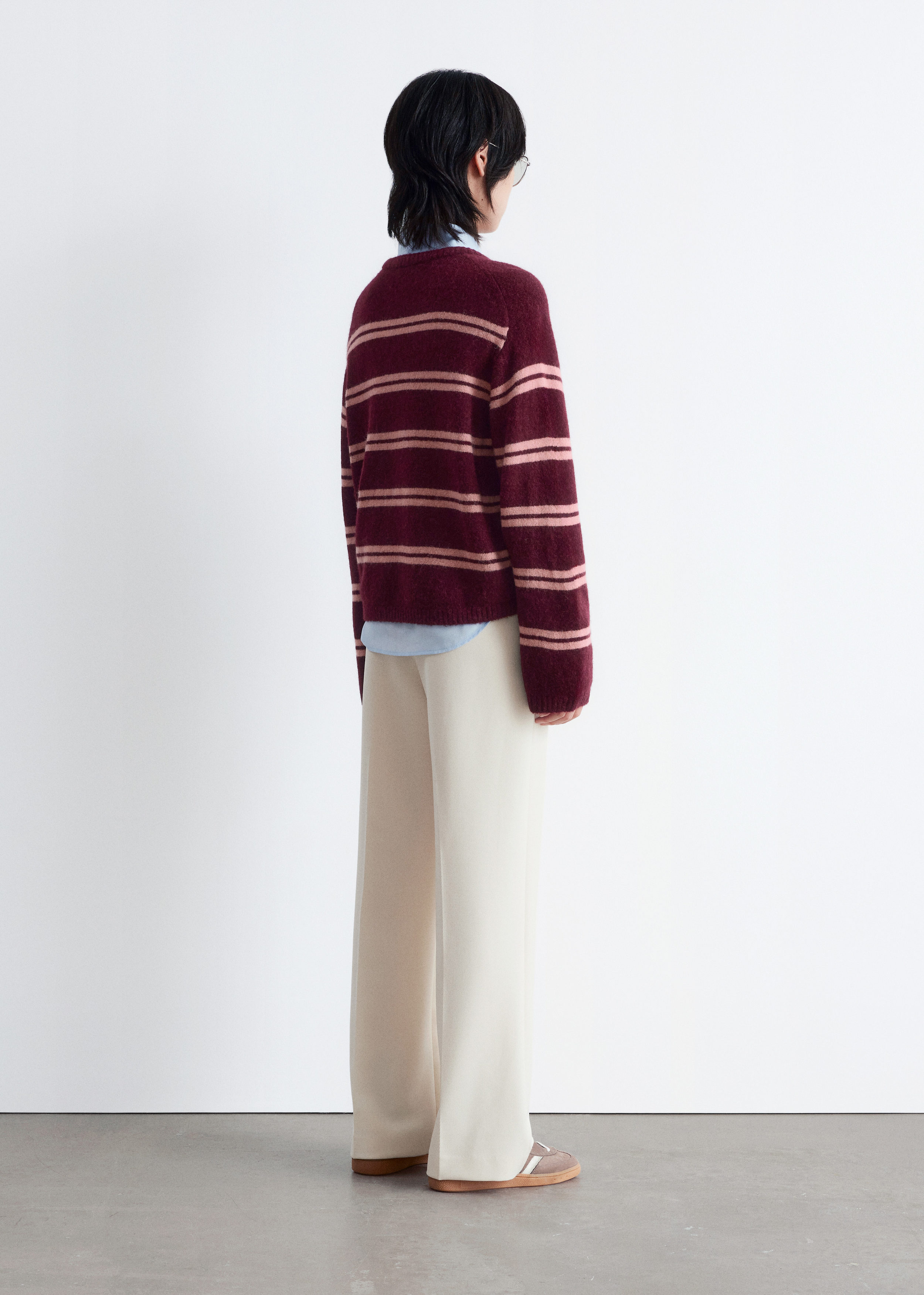 Image of Pantalon large à plis marqués