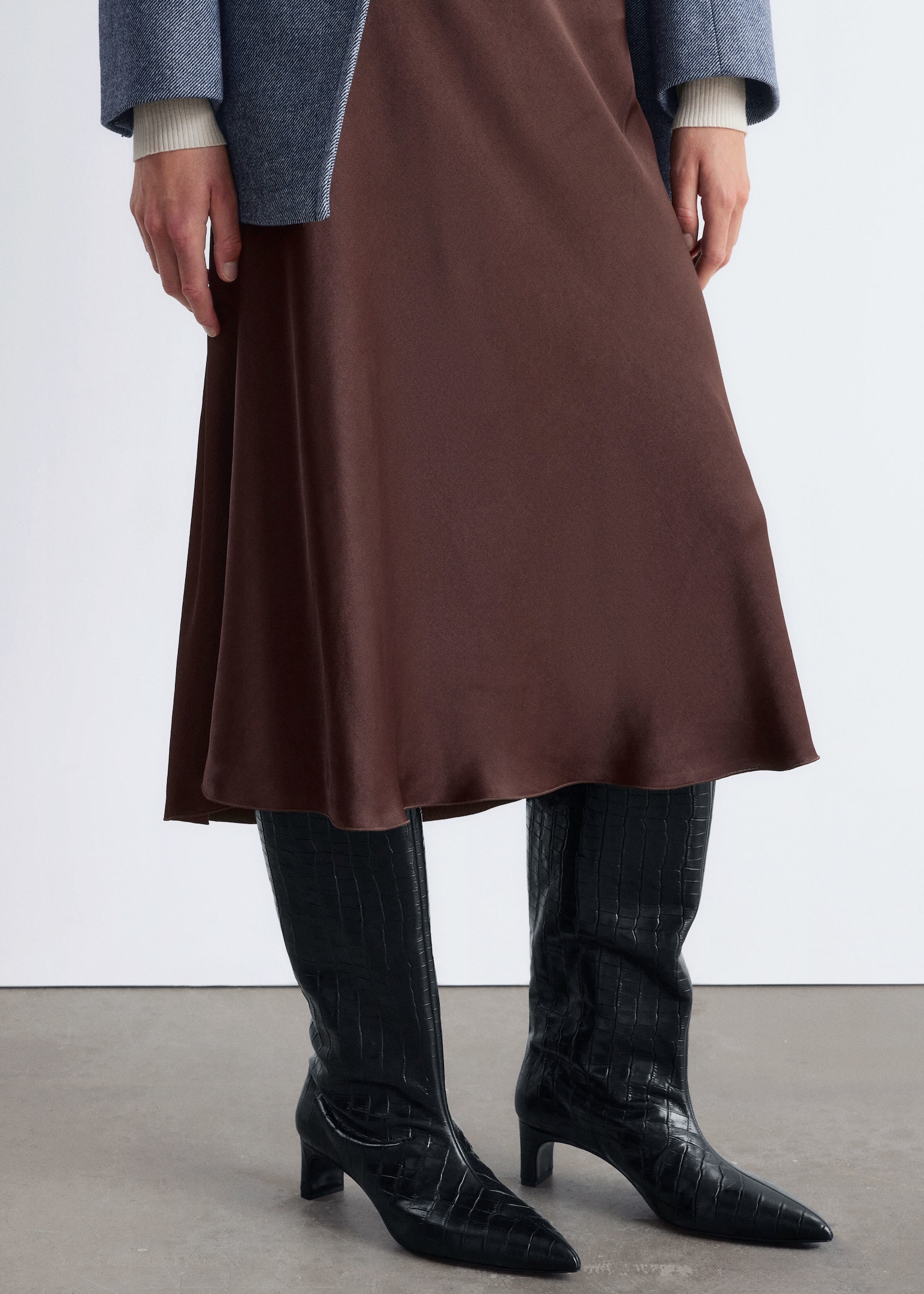 Satin Midi Skirt - Ciemnobrązowy/Czarny - 3