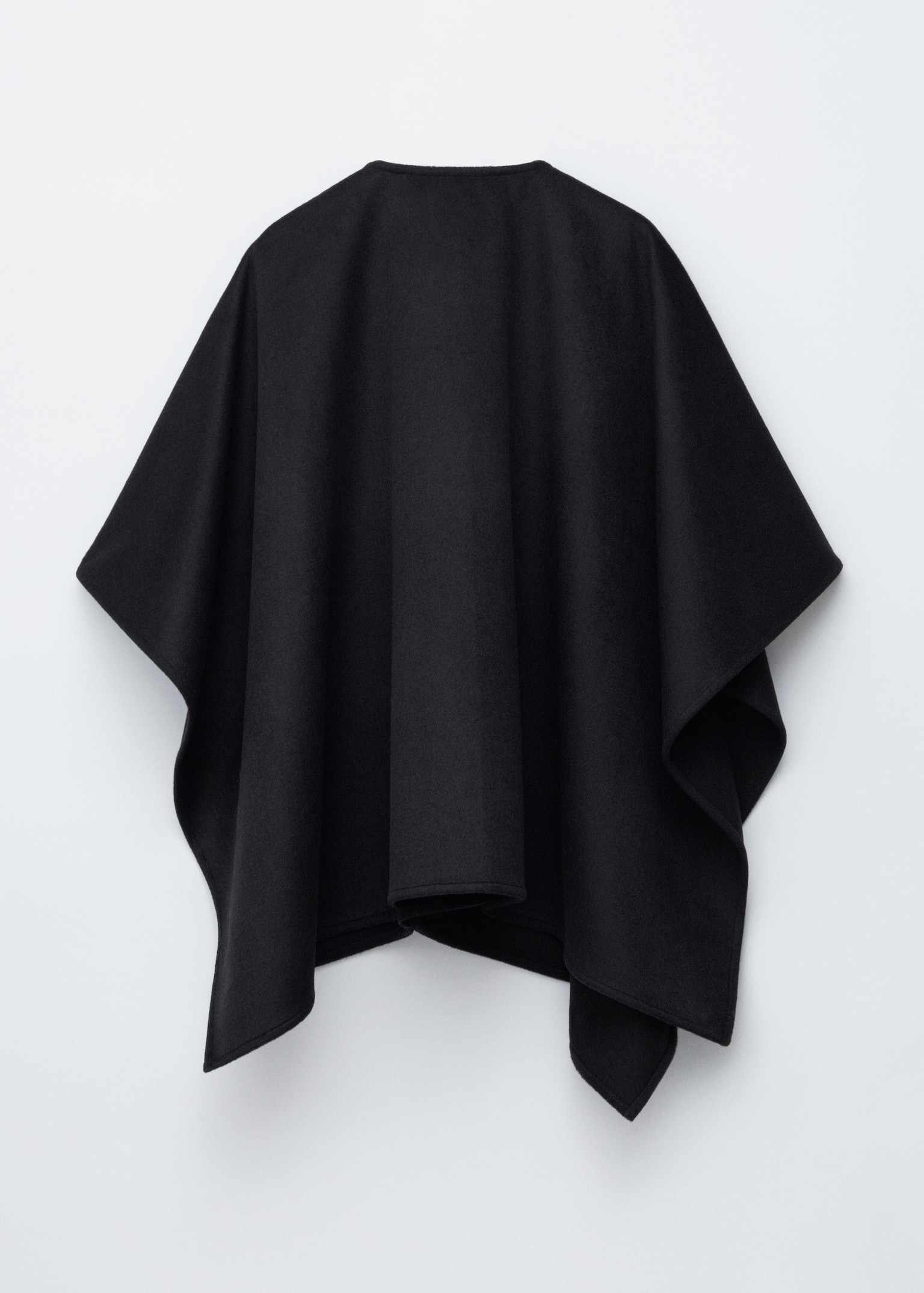 Mantella in lana - Nero