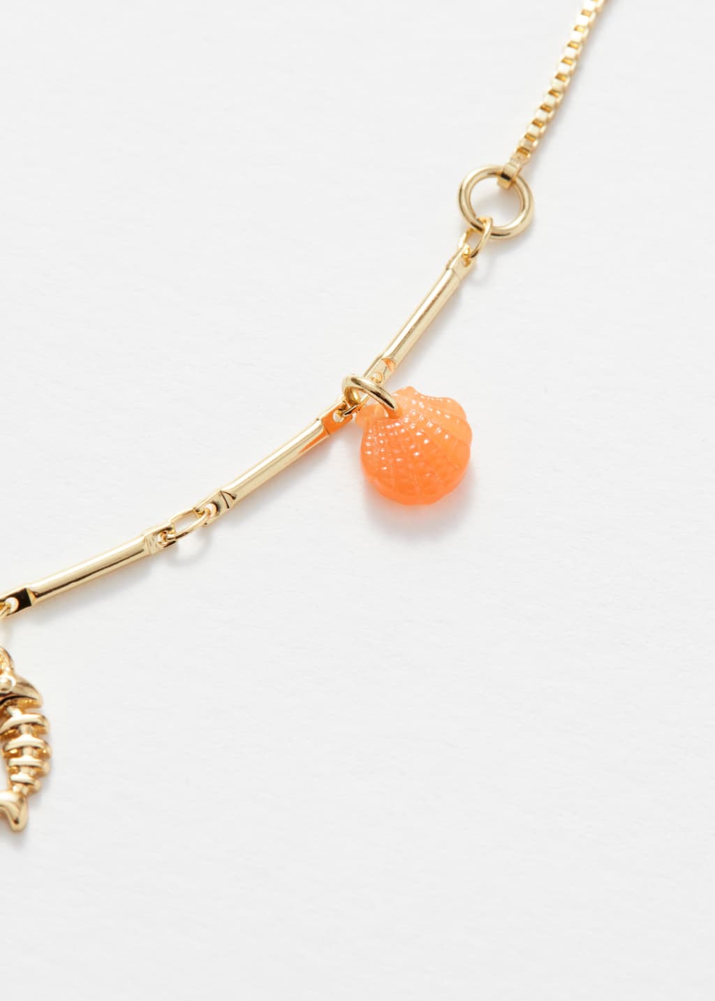 Image of Bracciale con catena sottile e charm