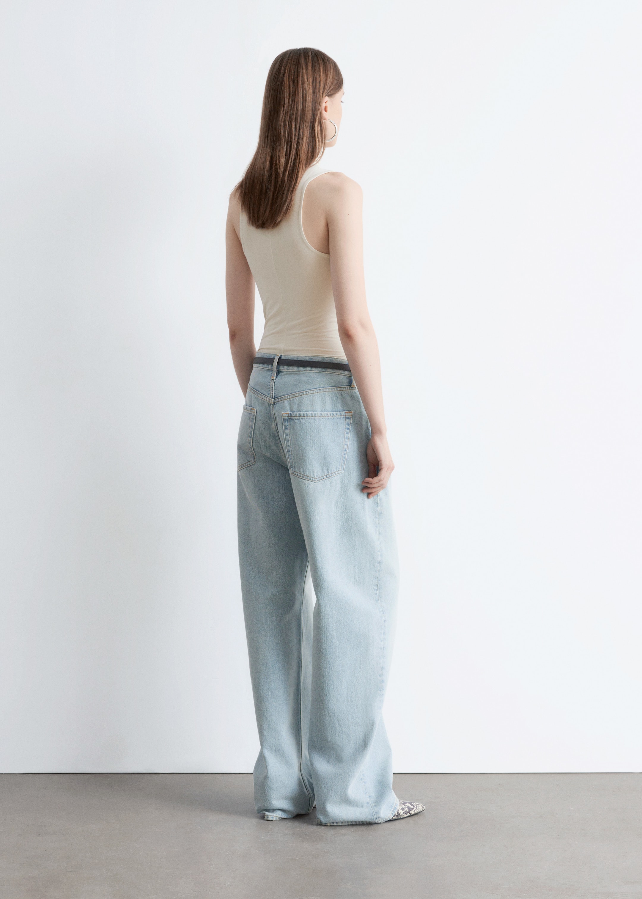 Преглед на по-голямо изображение: Блуза без ръкави с поло яка - Кремав - ЖЕНИ | H&M BG 6