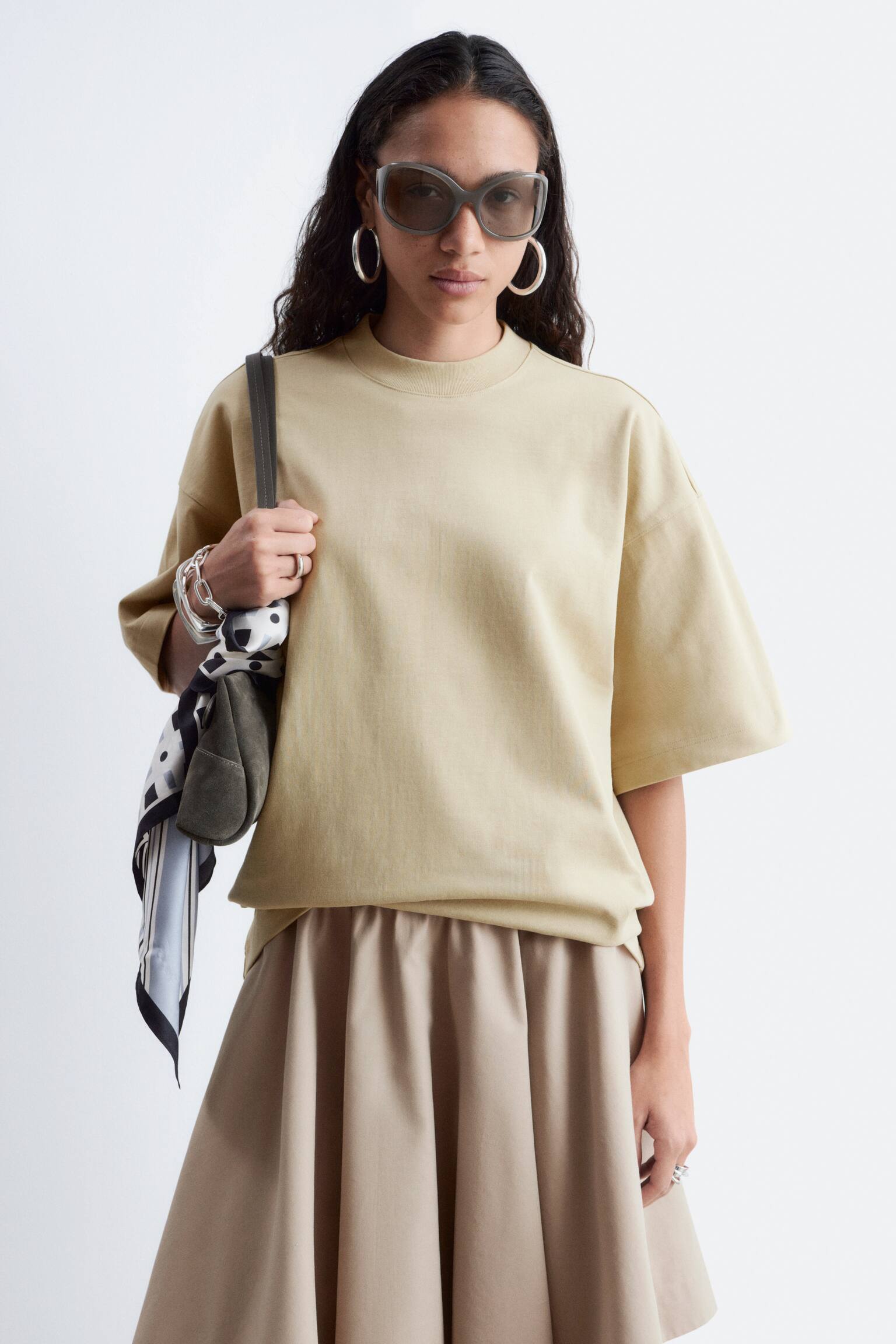Oversized katoenen T-shirt - Muted Yellow/Off-White - 1