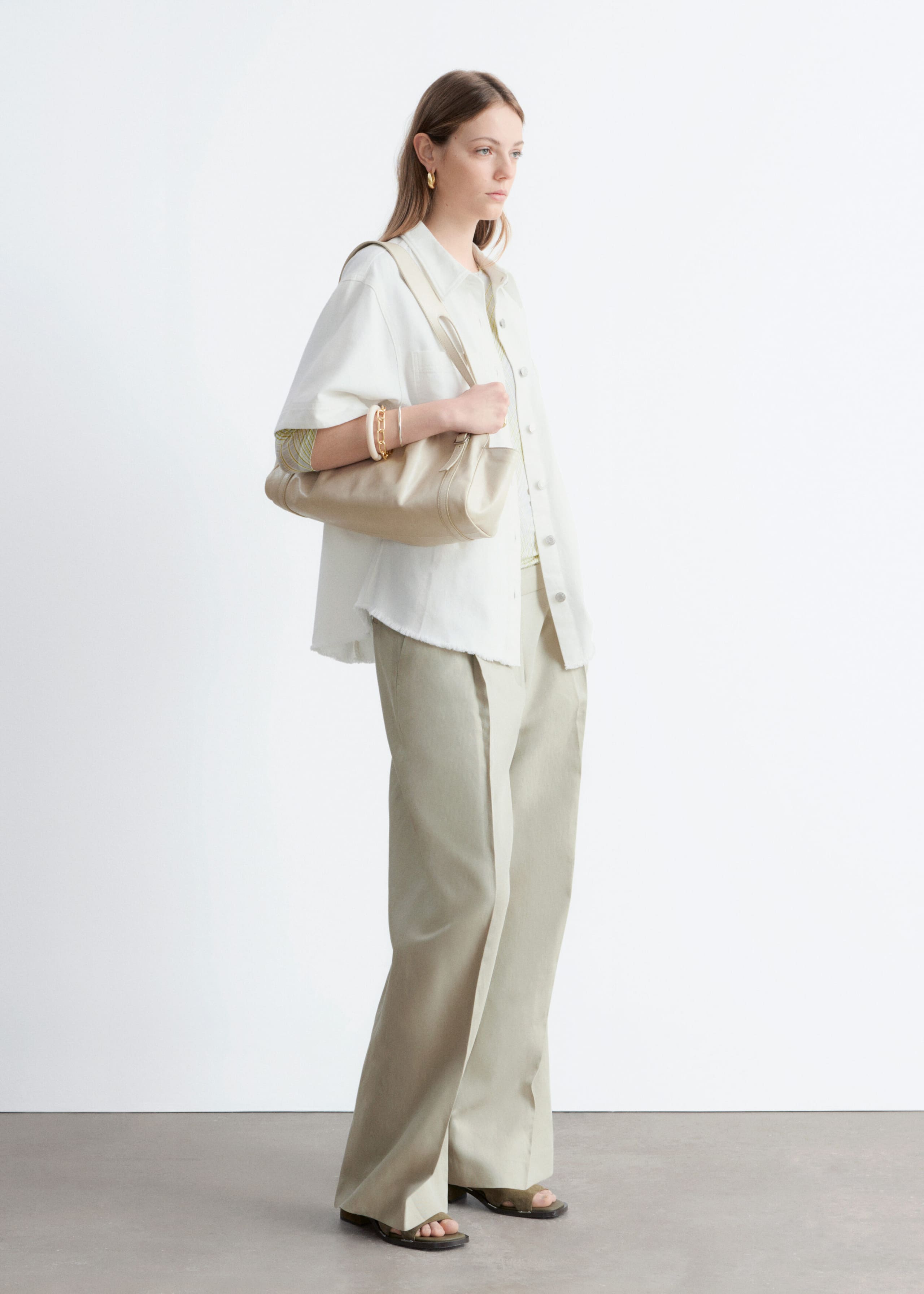 Relaxed Short-Sleeve Denim Shirt - White - Lookbook