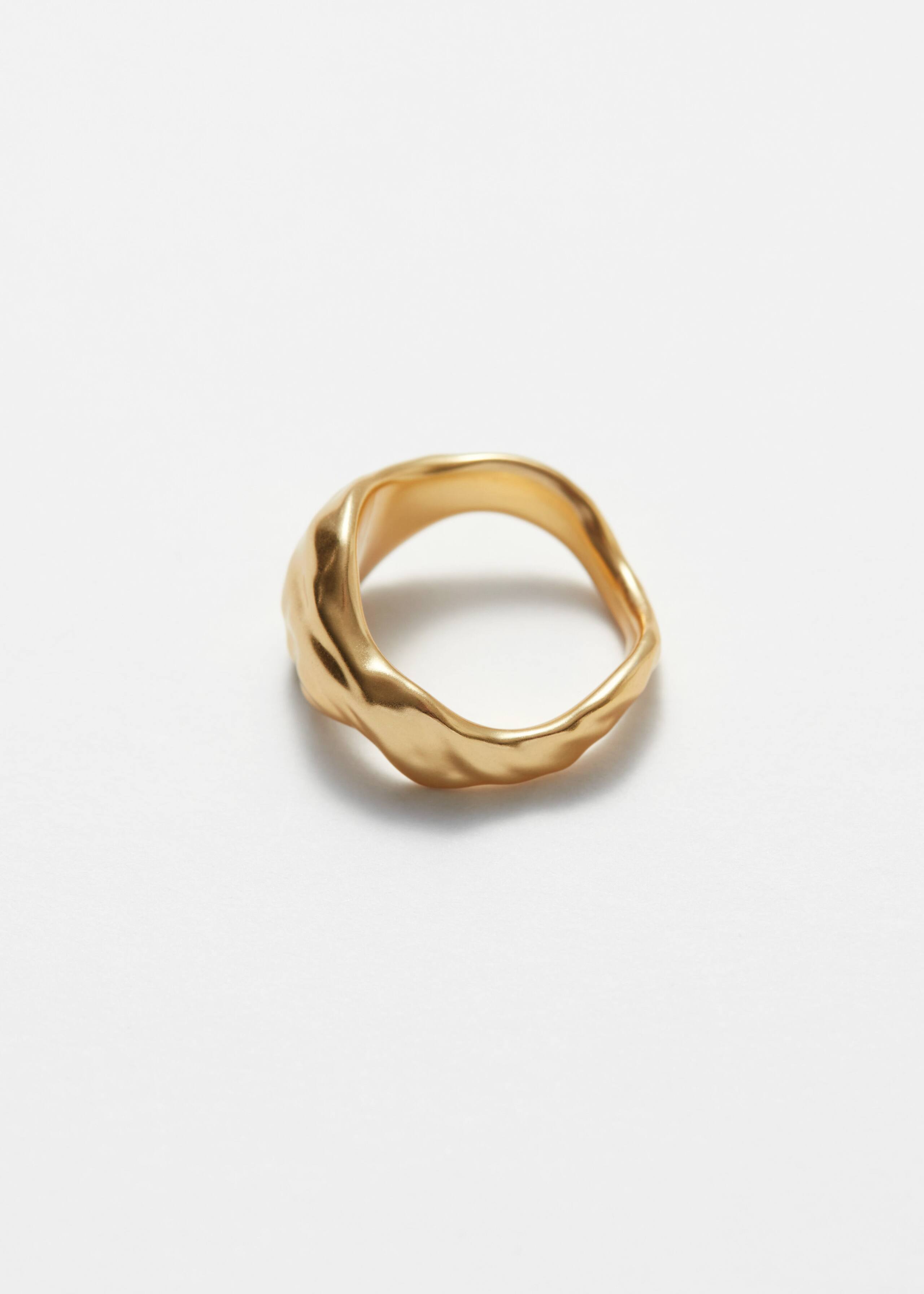 Sculpted Ring - Gold - Still Life