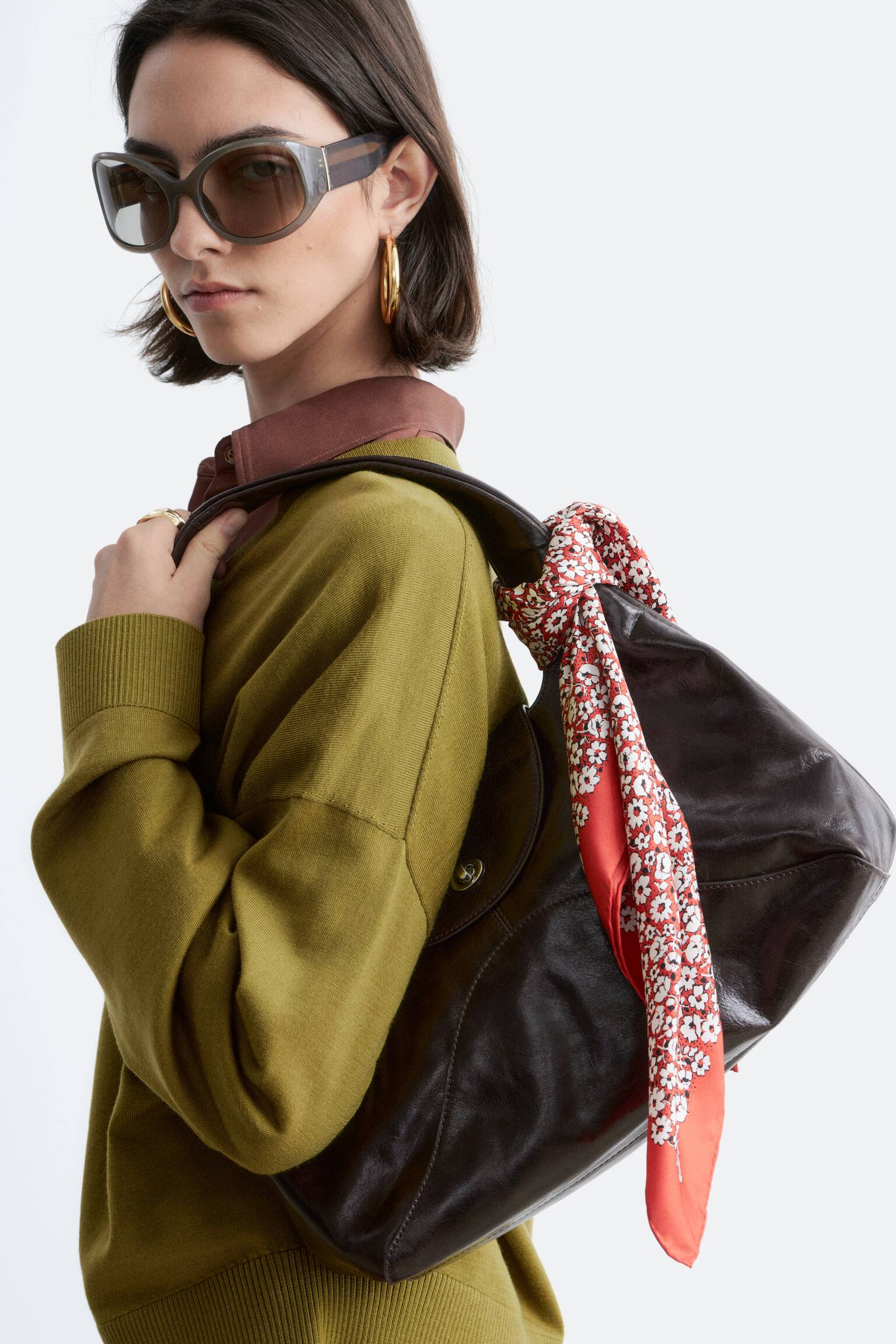 V-Neck Merino Wool Jumper - Khaki Green/כחול כהה - 8