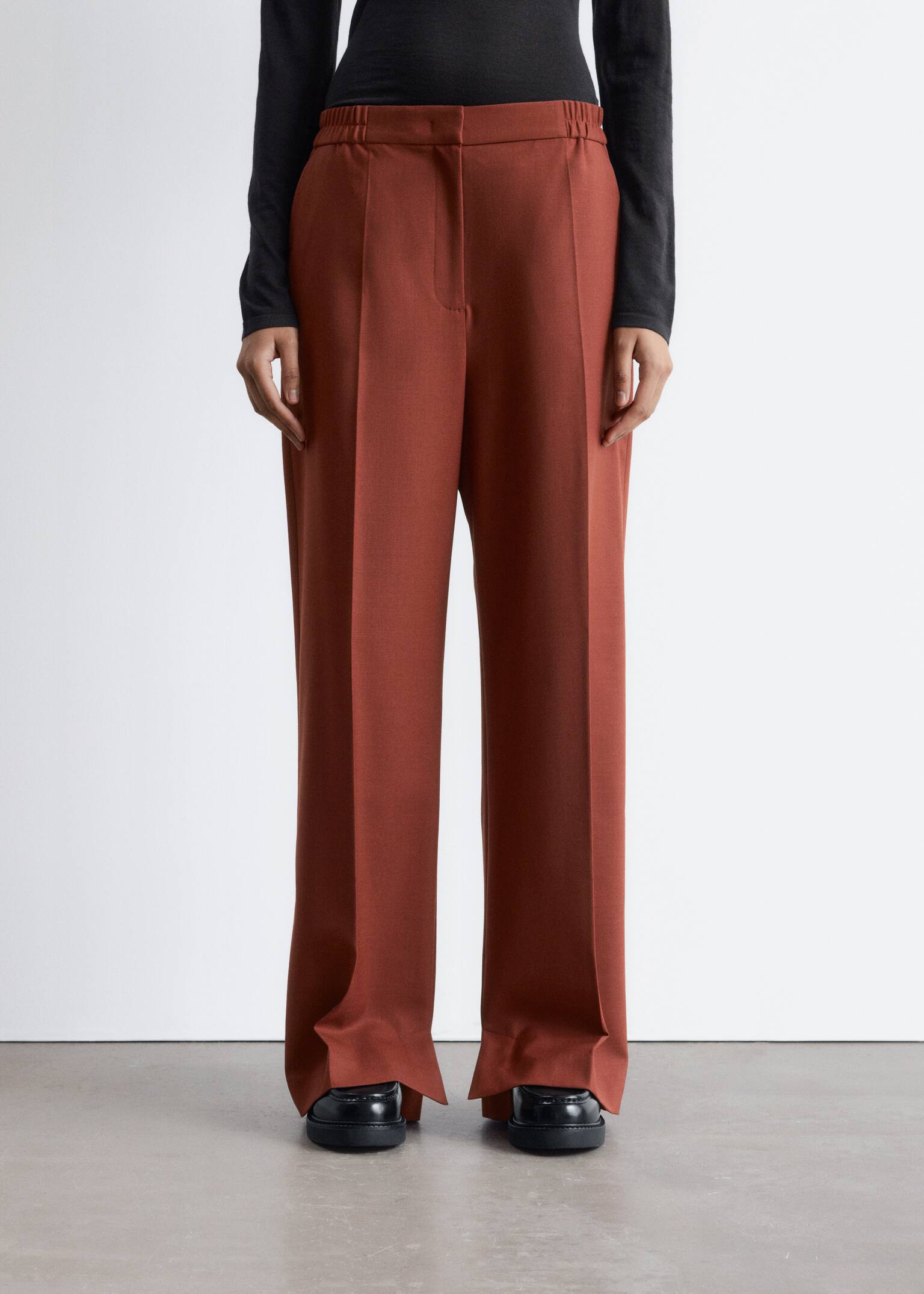 Pantaloni din lână cu dungă presată - Maro Ruginiu - 4