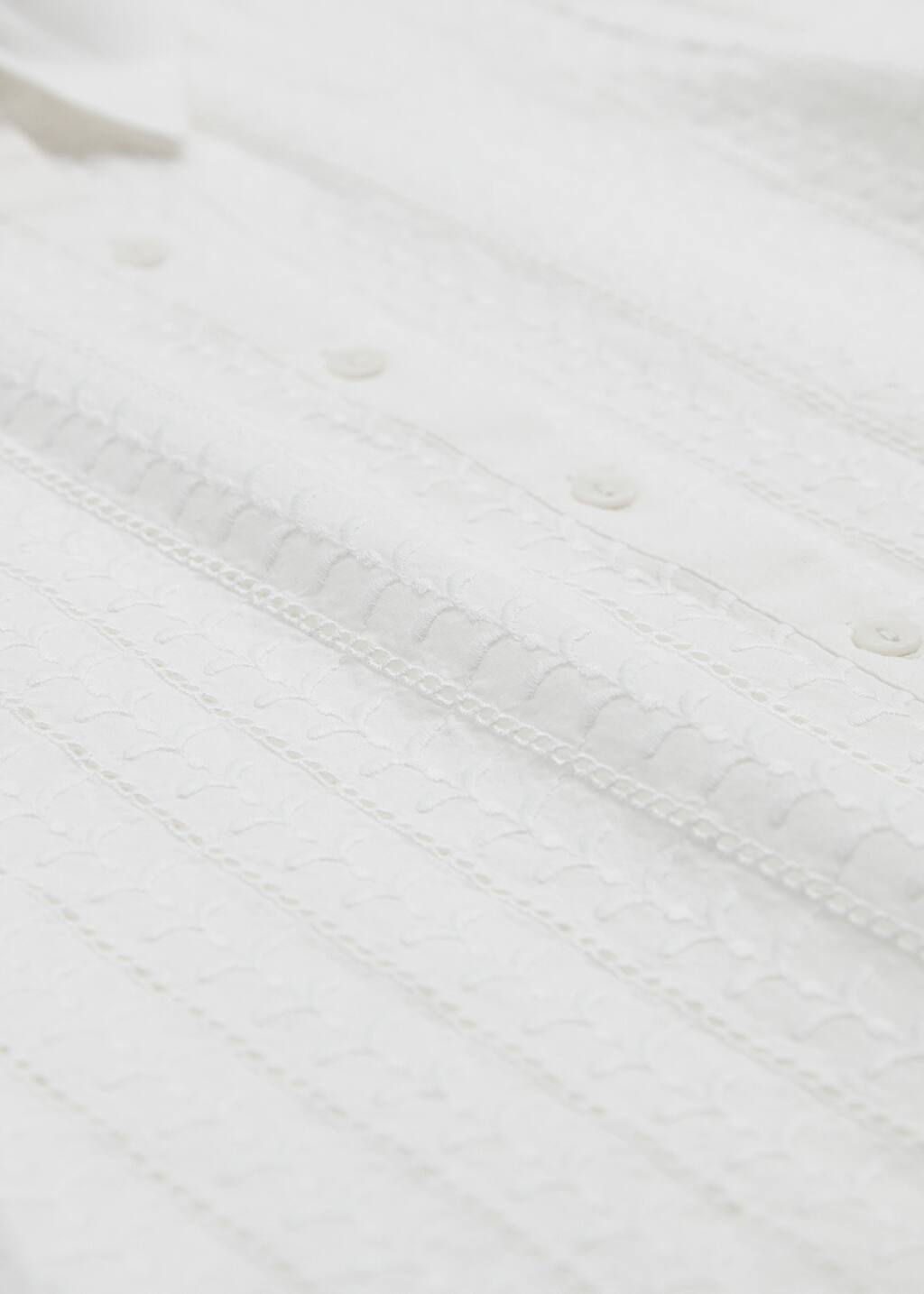 Romantisk blus – {{variantName}} – detaljerad beskrivning