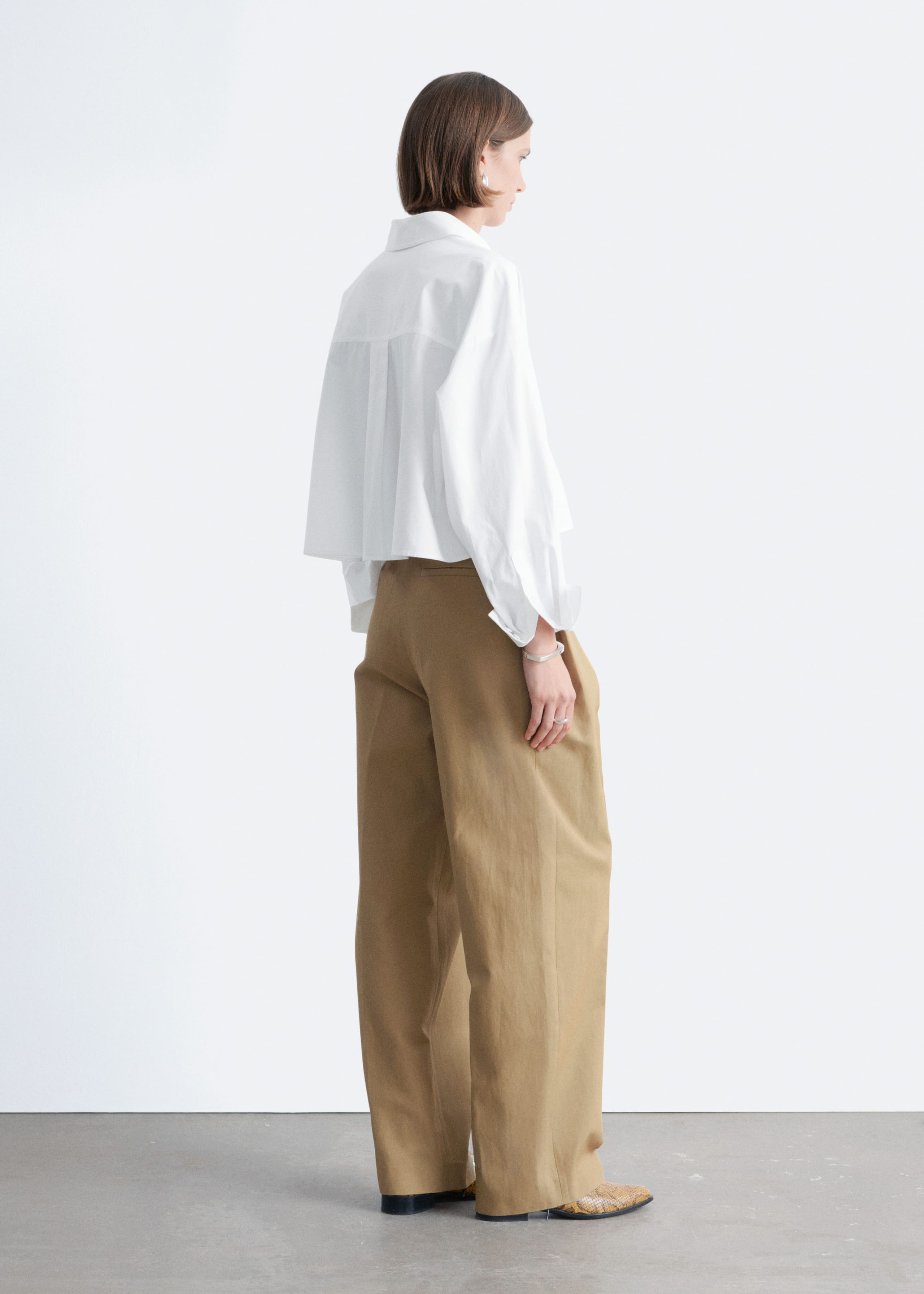 Image of Chemise courte oversize en coton