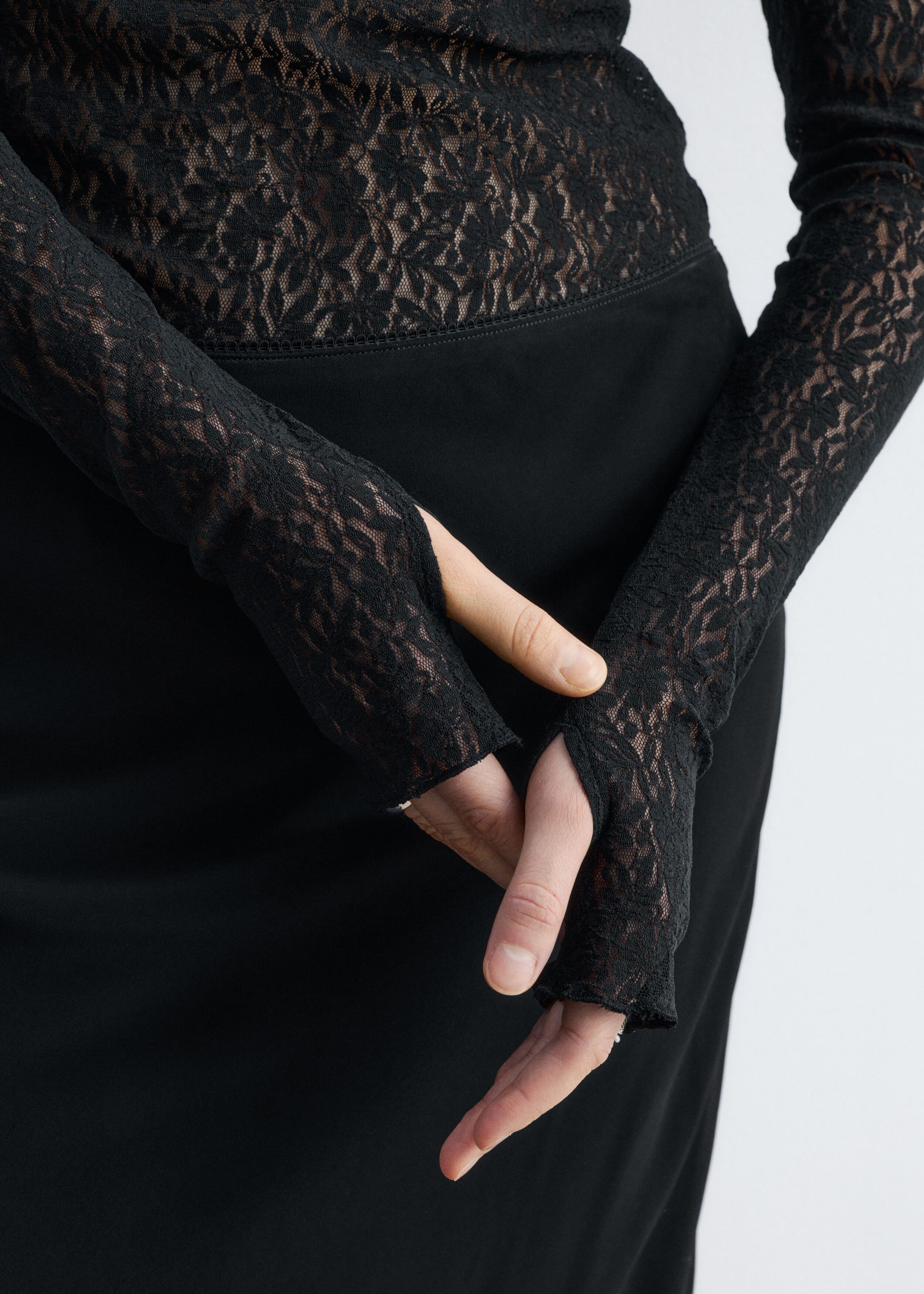 Koronkowy top z golfem – Liliowy – Lookbook