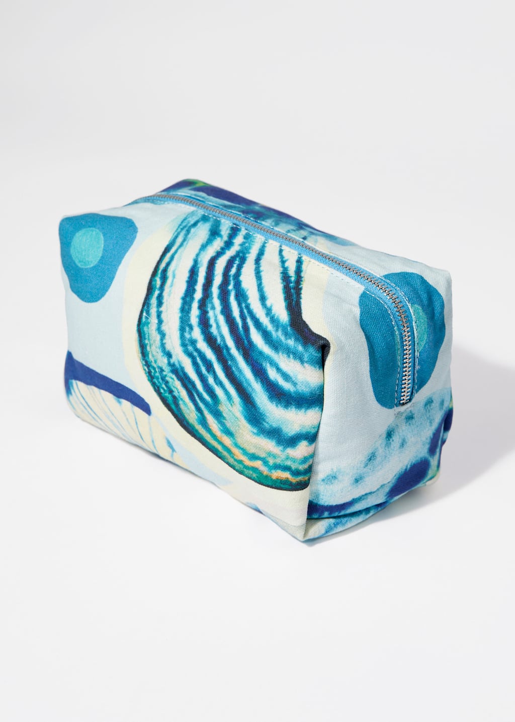 Image of Trousse de toilette en toile