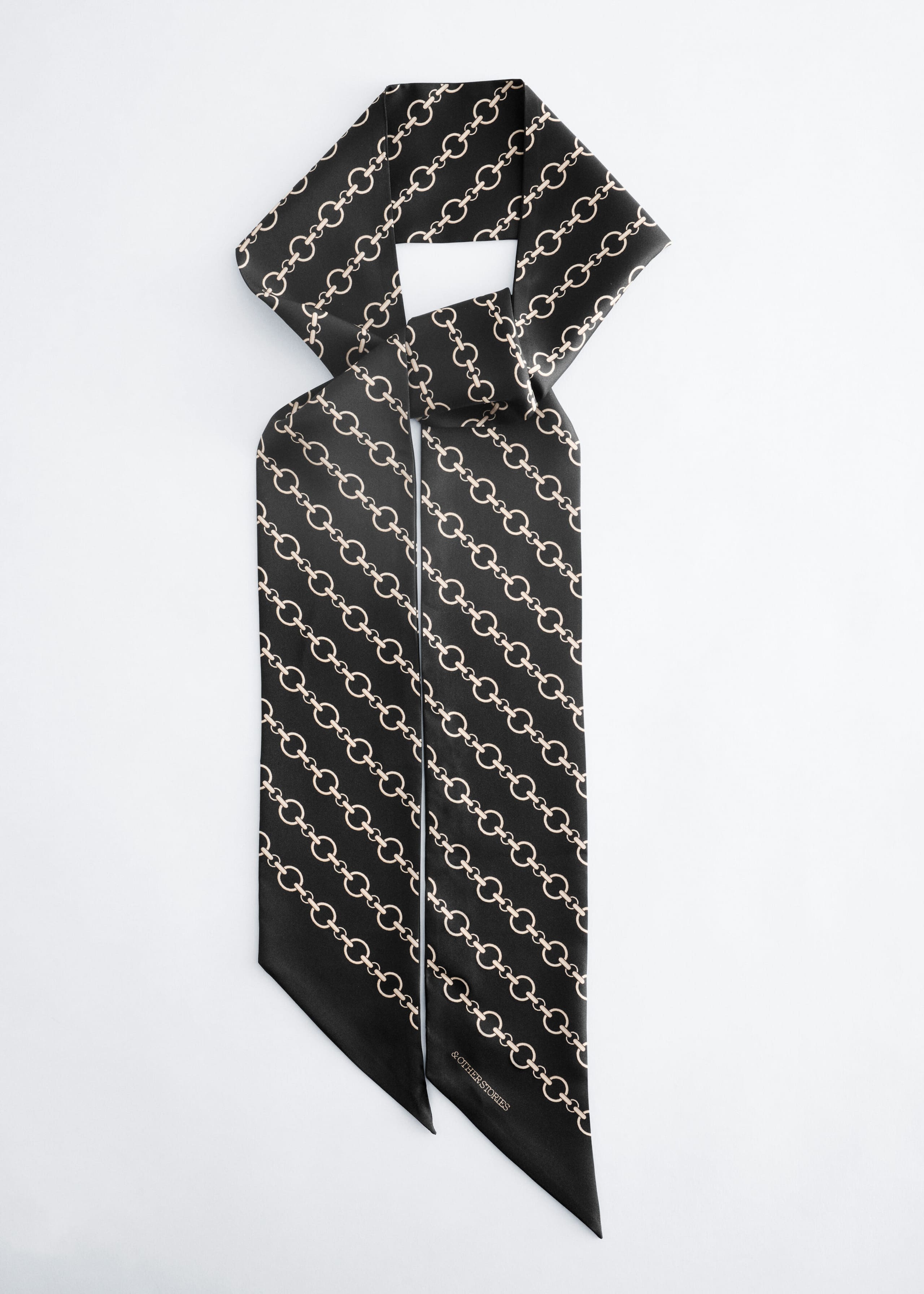 Slim Silk Print Scarf - {{variantName}} - Descriptive Detail