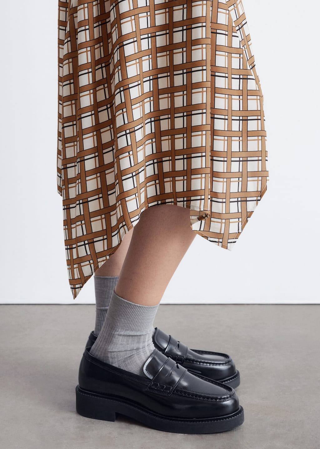 Image of Midi-Hemdblusenkleid mit Bindedetail