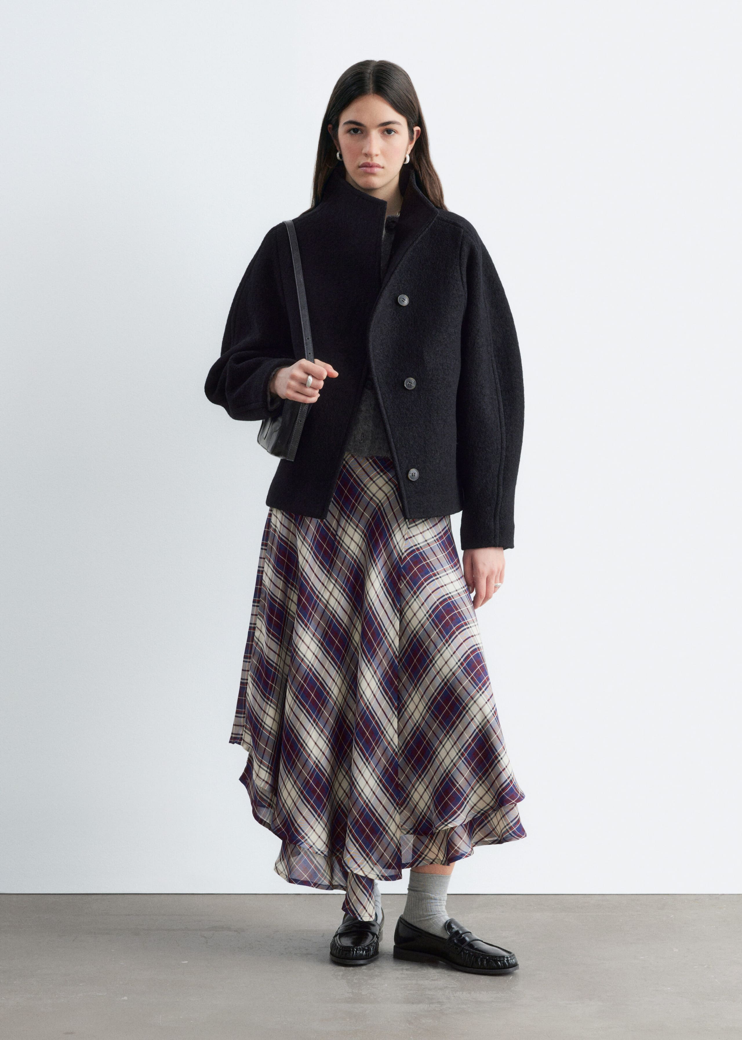 Chaqueta de lana asimétrica - Negro - Lookbook