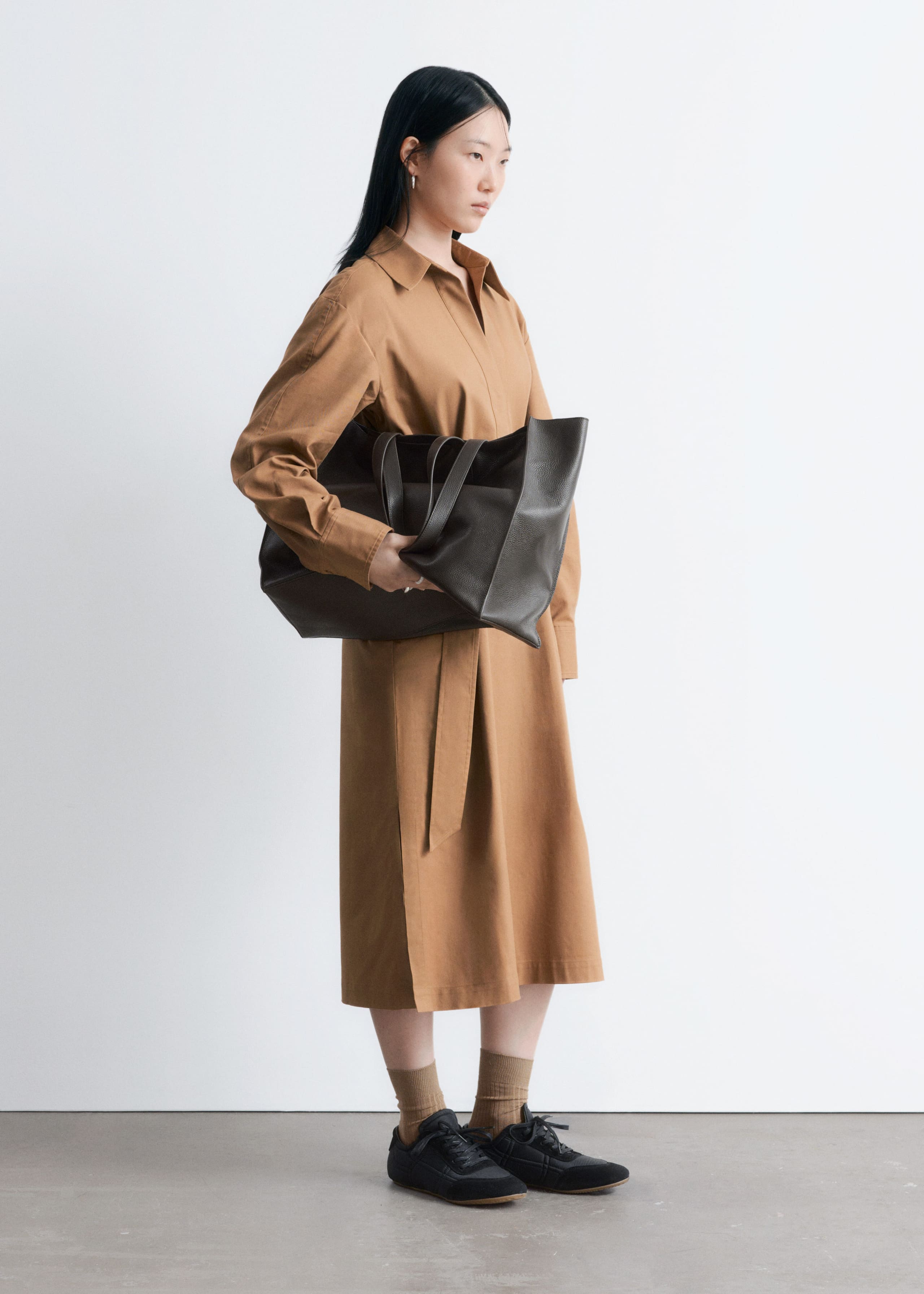 Image of Midiklänning med bälte