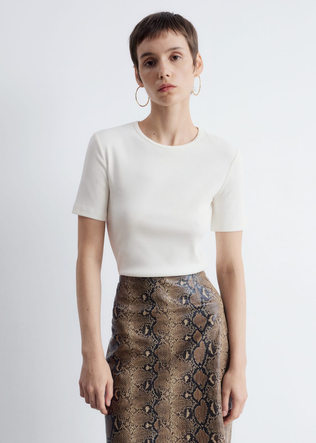 Image of Ribbed T-shirt
