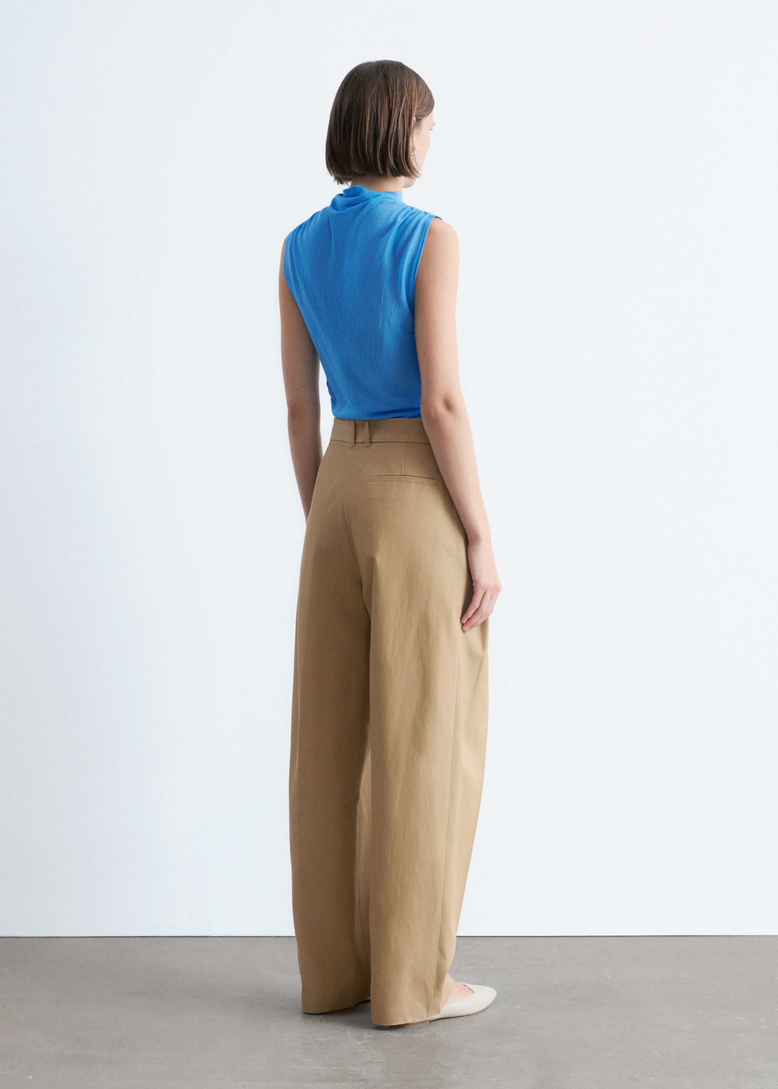 Ruched Mock-Neck Top - Dark Brown - Lookbook