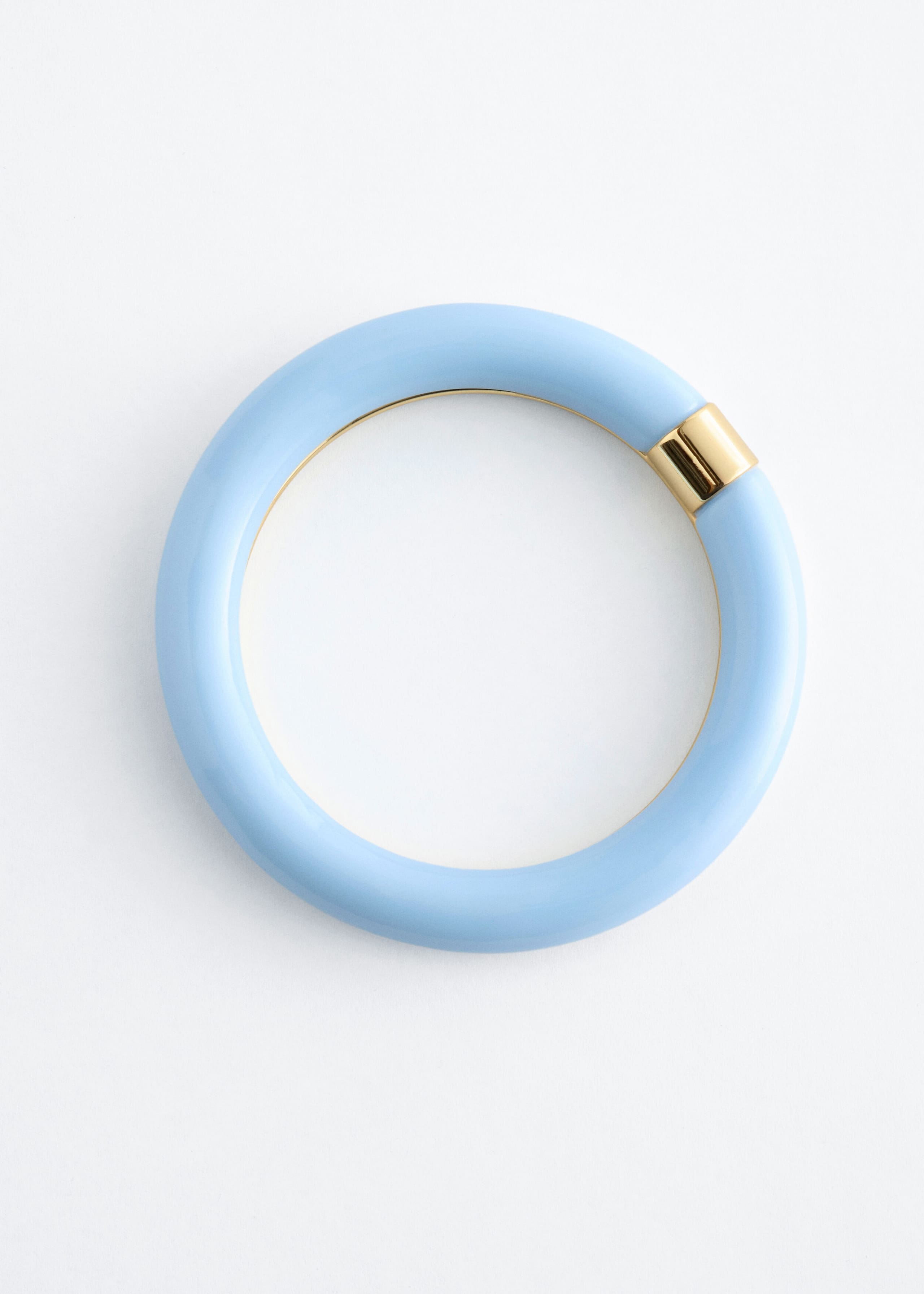 Contrast Metal Resin Bangle - {{variantName}} - Descriptive Detail