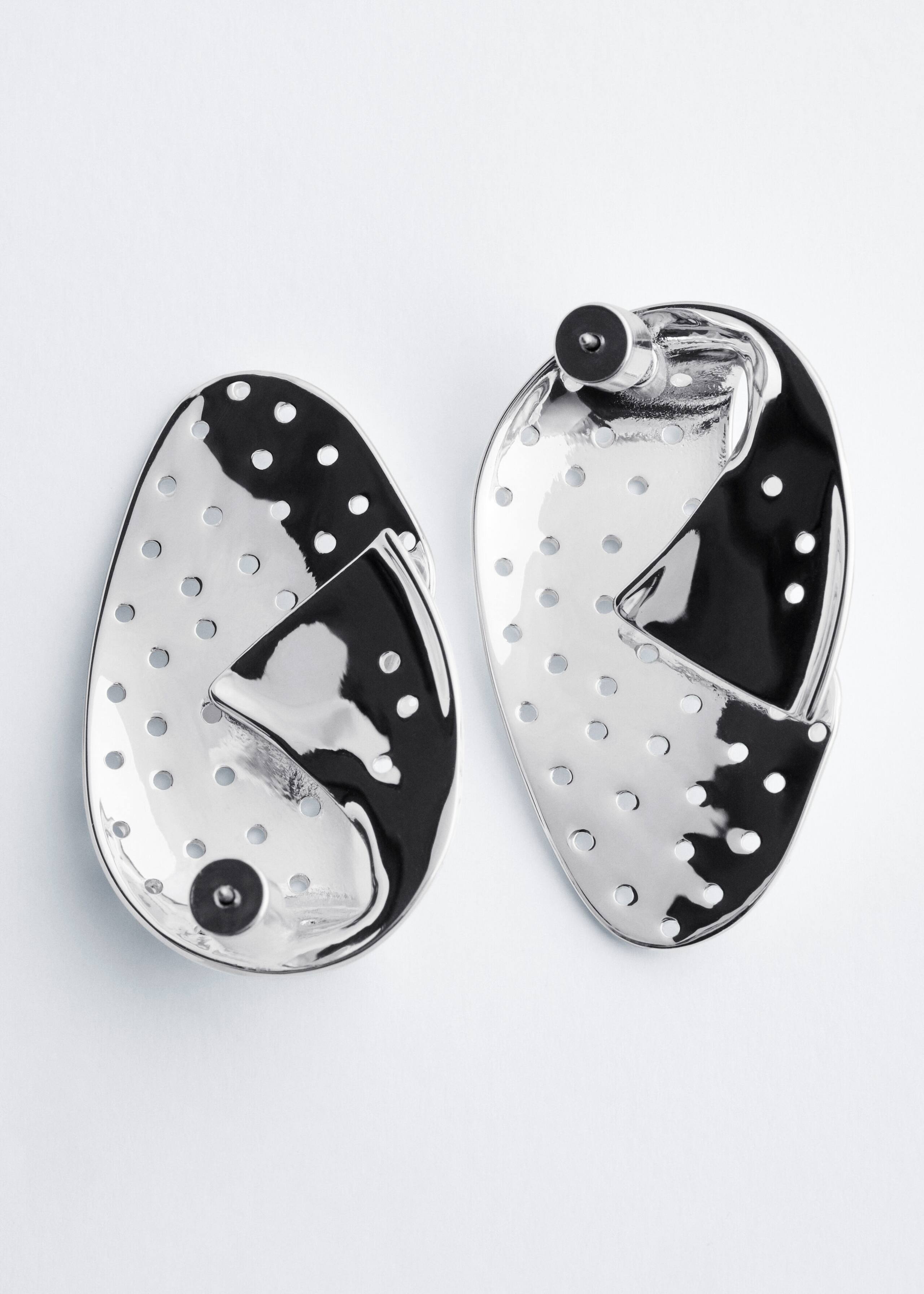 Cutout Brass Earrings - {{variantName}} - Descriptive Detail
